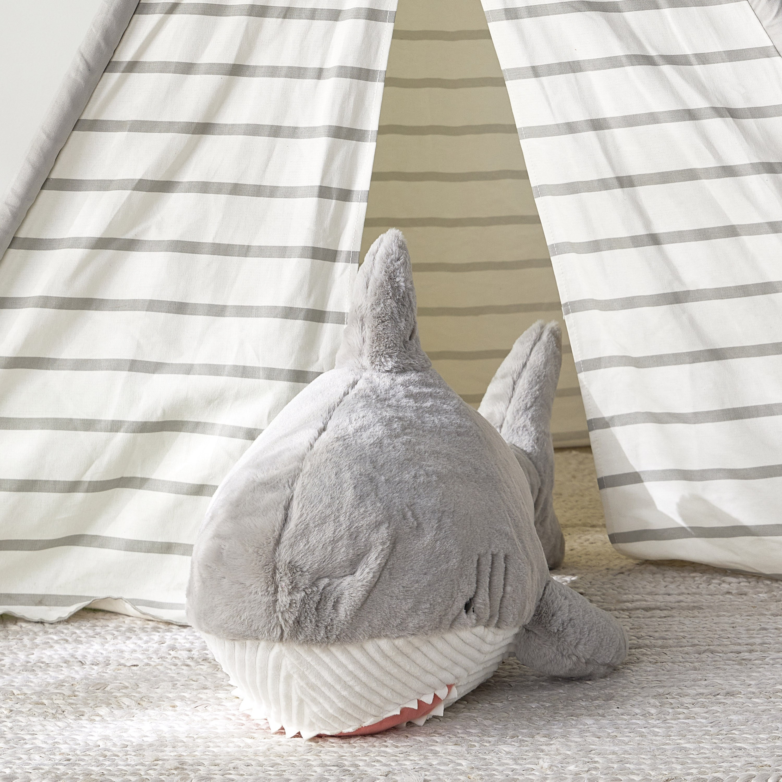 لعبة مخملية بتصميم قرش - مرجان - 90 سم-toys-plushsofttoys-animals-image-2