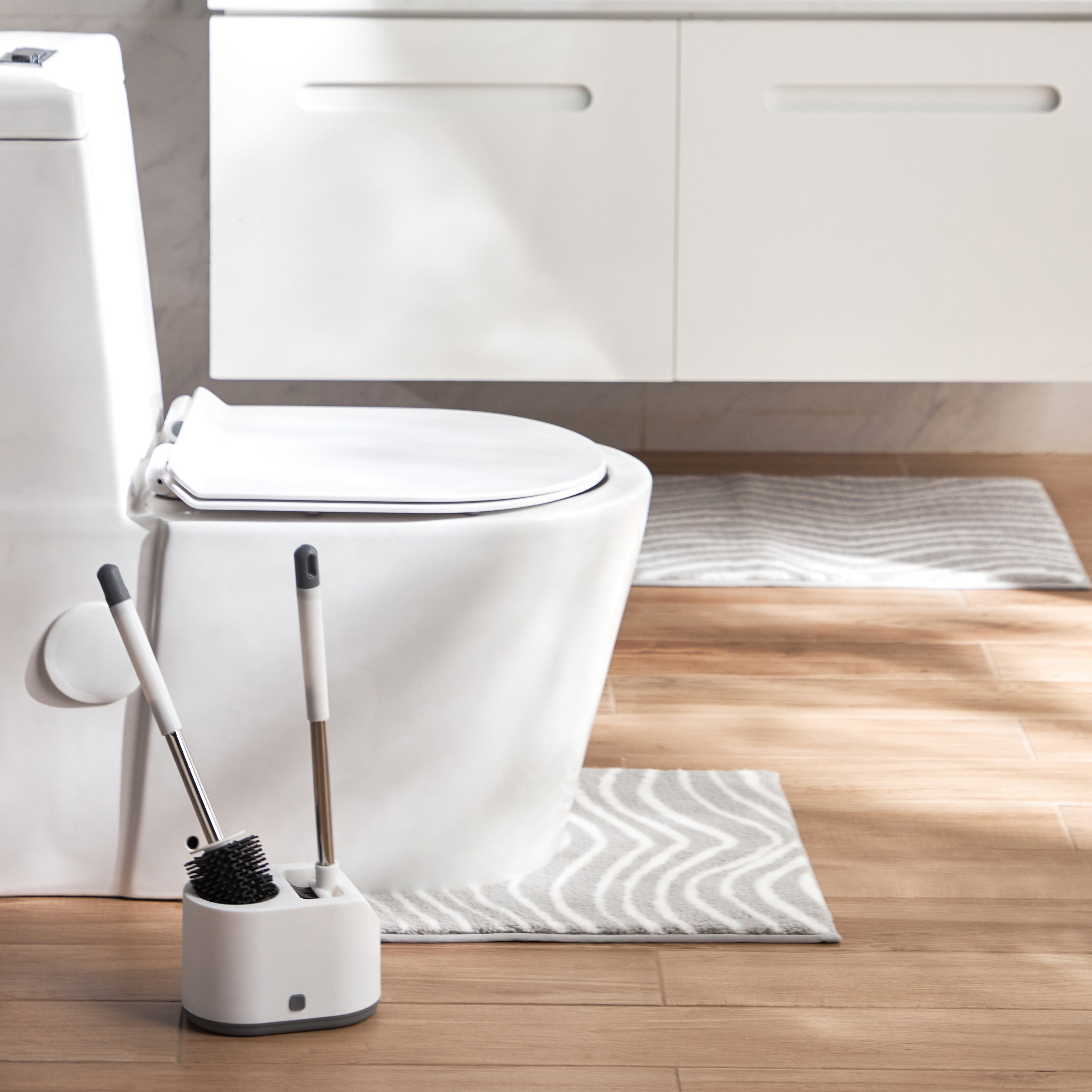 Toilet Brush with Holder-household-bathandlaundry-bathaccessories-toiletbrushholders-image-3