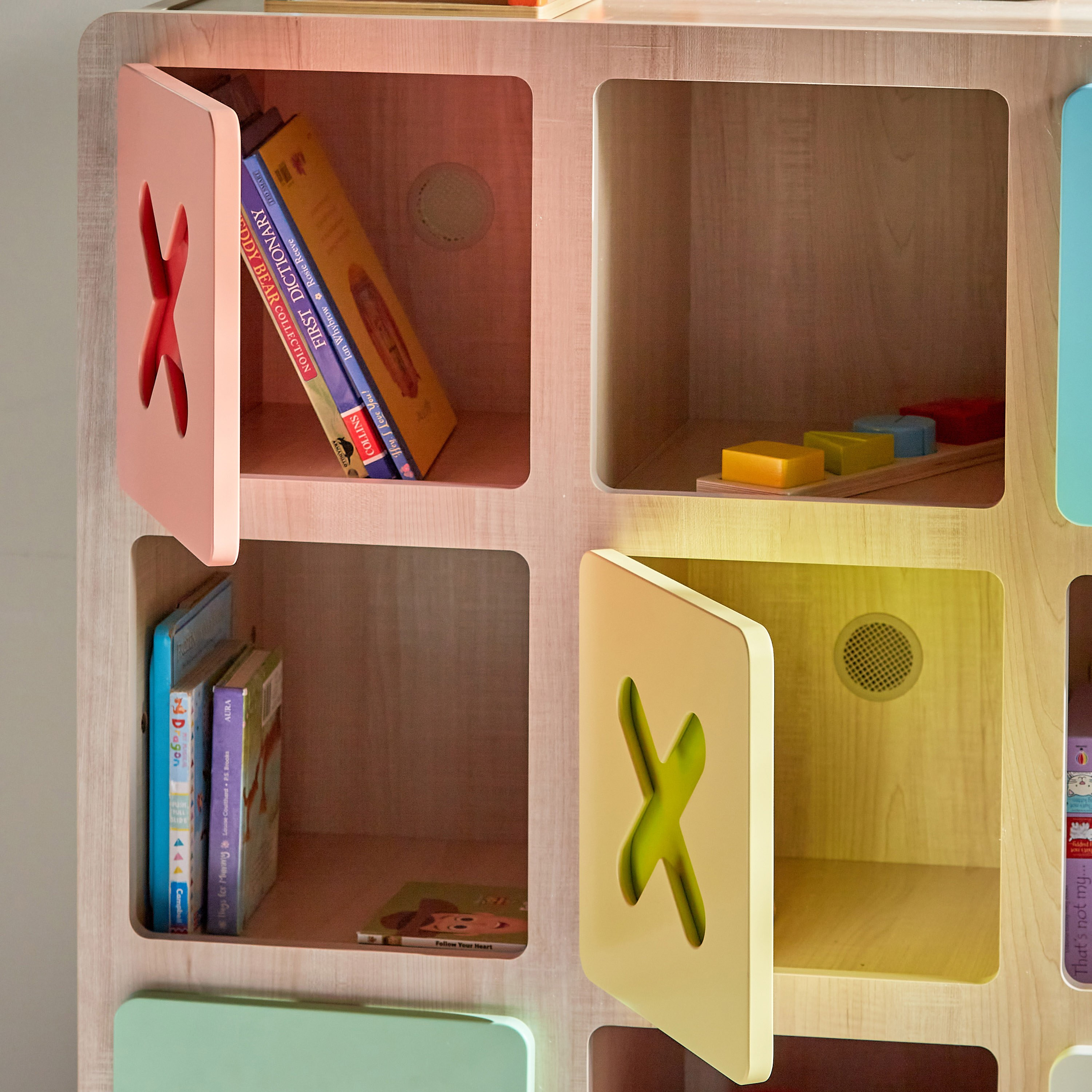 خزانة كتب تيك-تاك-تو-babyandkids-roomfurniture-bookcases-image-3
