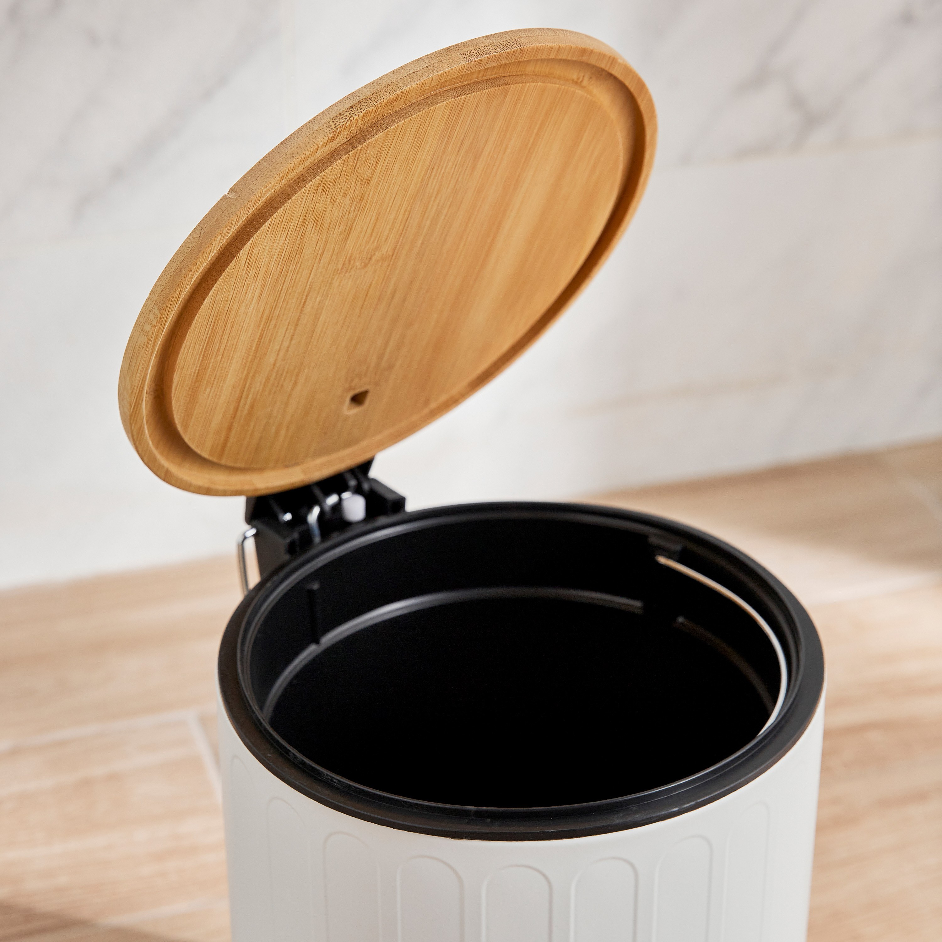 Paul Pedal Waste Bin - 5 L-household-bathandlaundry-wastebinsandaccessories-image-3