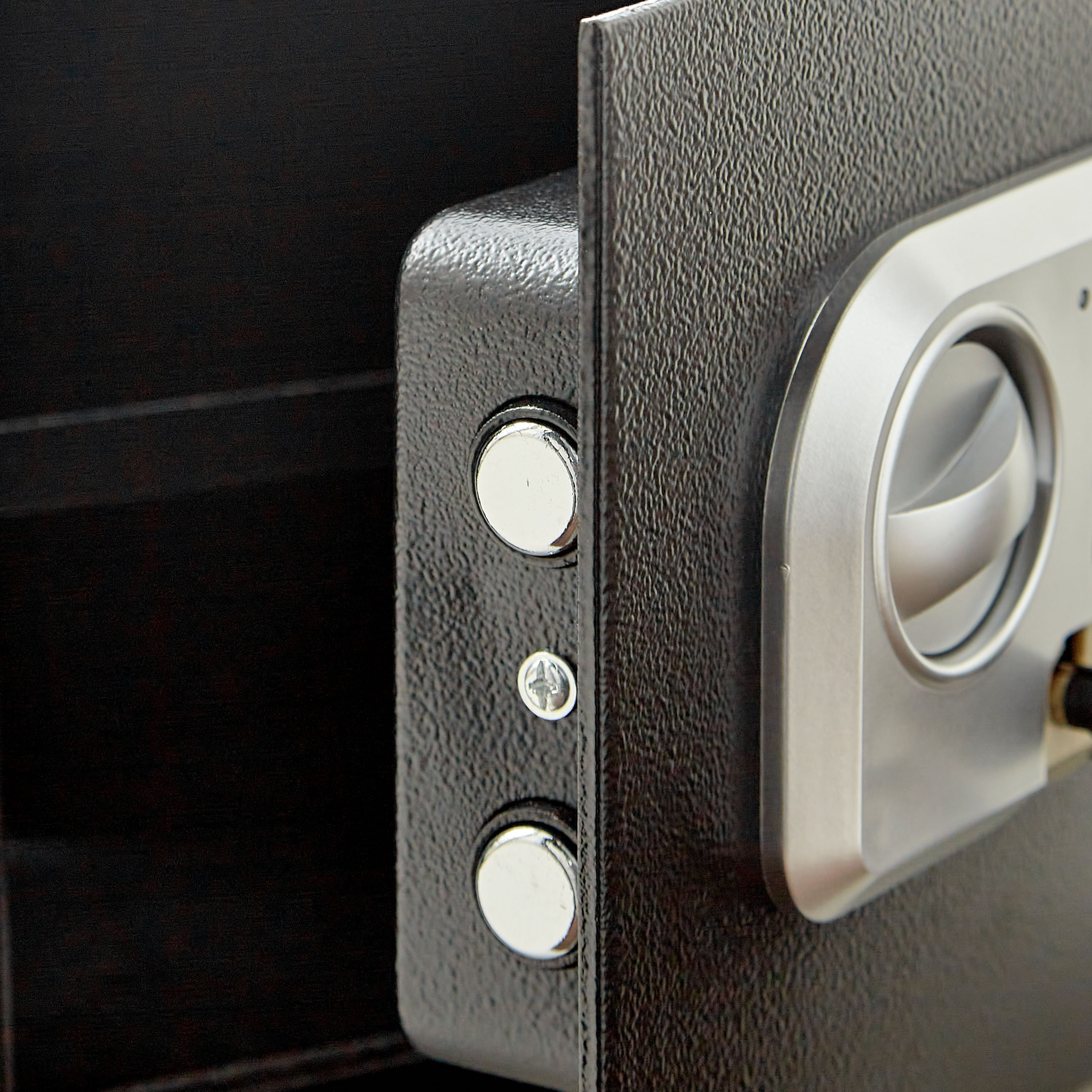 Electronic Safe-furniture-bedroom-storagesafes-image-5