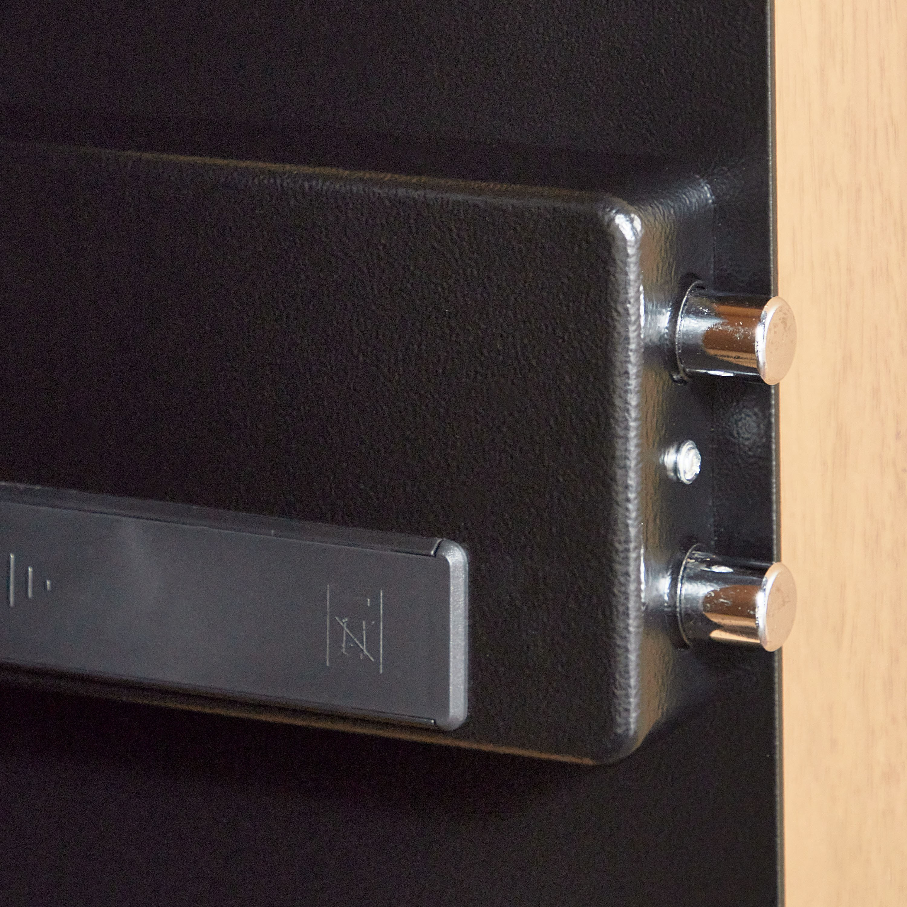Electronic Safe-furniture-bedroom-storagesafes-image-5