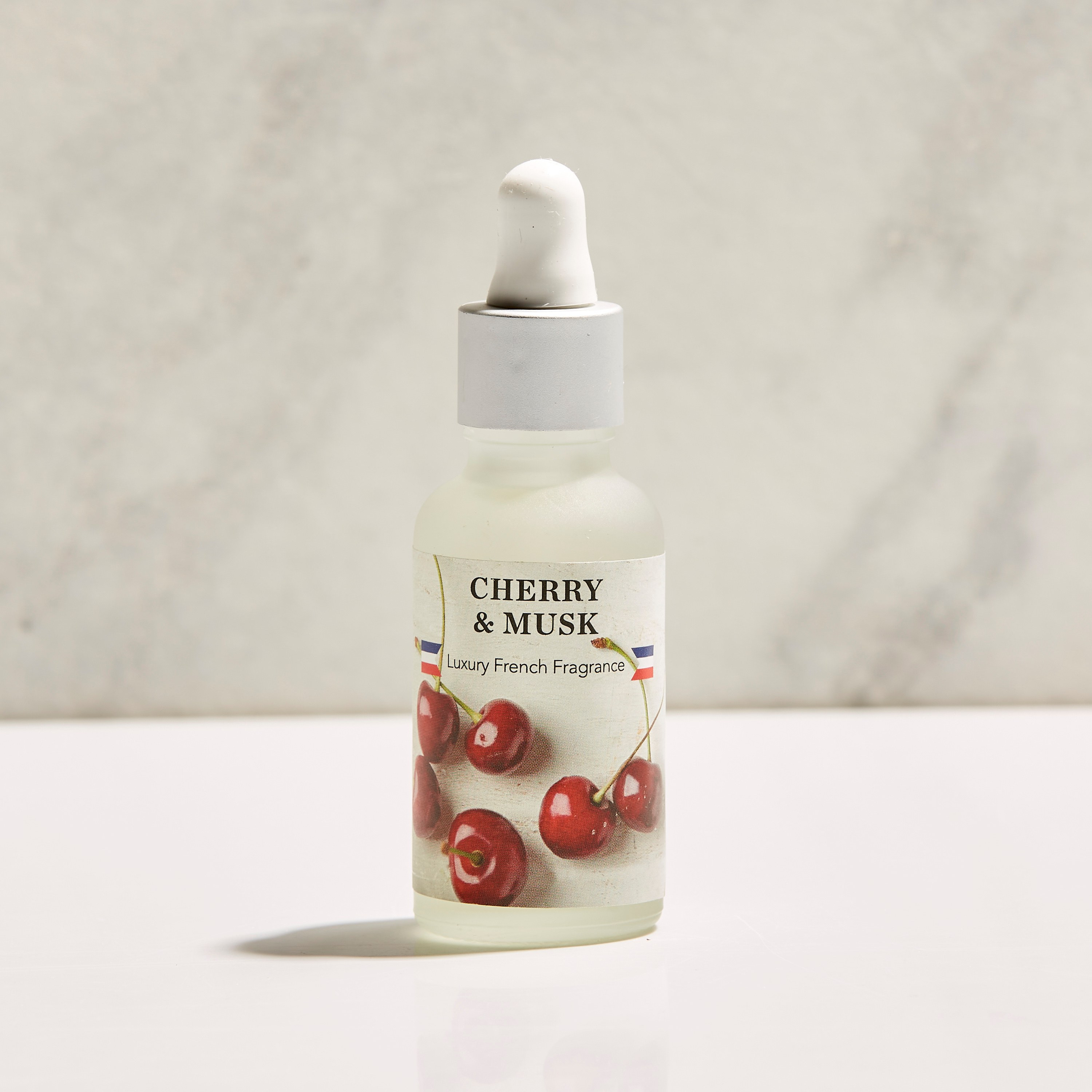 Serenity Cherry and Musk Fragrance Oil - 30 ml-household-homefragrance-fragranceoilsandessence-image-1
