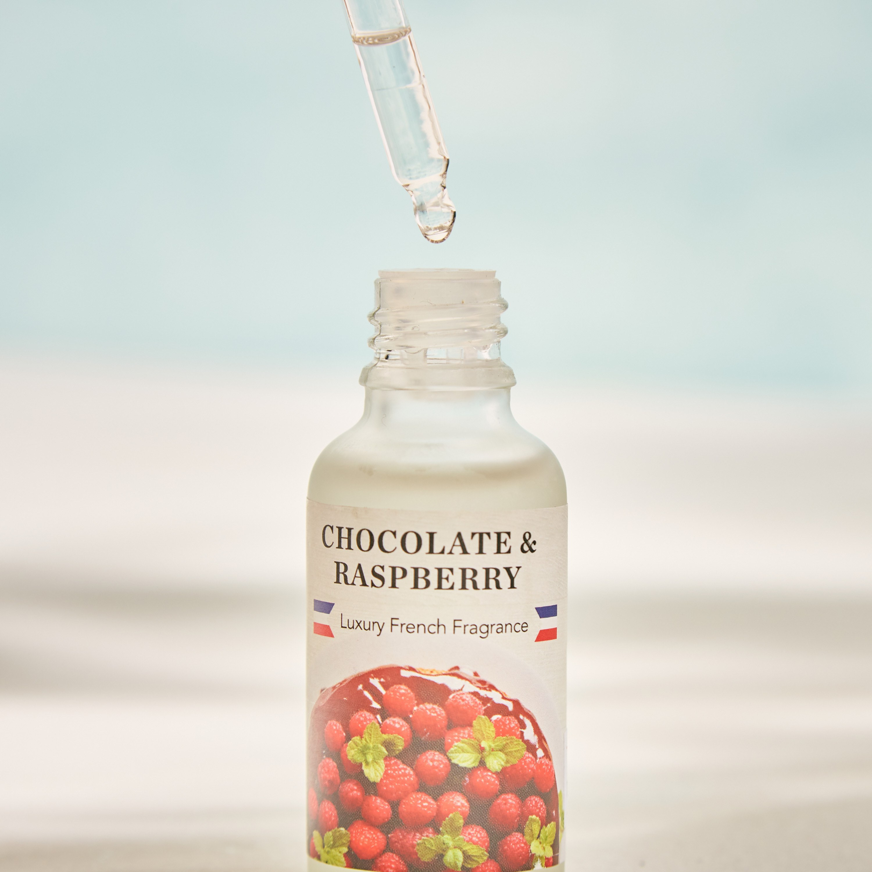 Serenity Chocolate and Raspberry Fragrance Oil - 30 ml-household-homefragrance-fragranceoilsandessence-image-2