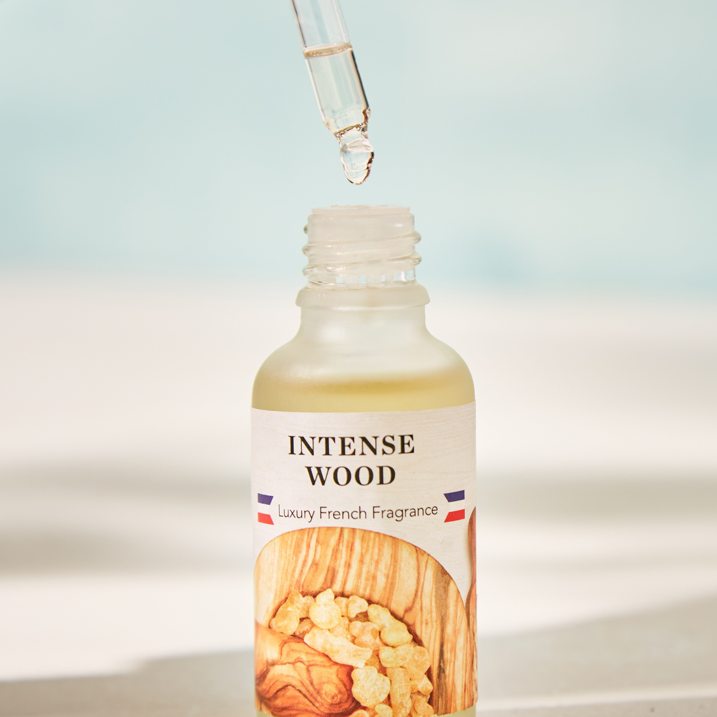 Serenity Intense Wood Fragrance Oil - 30 ml-household-homefragrance-fragranceoilsandessence-image-2