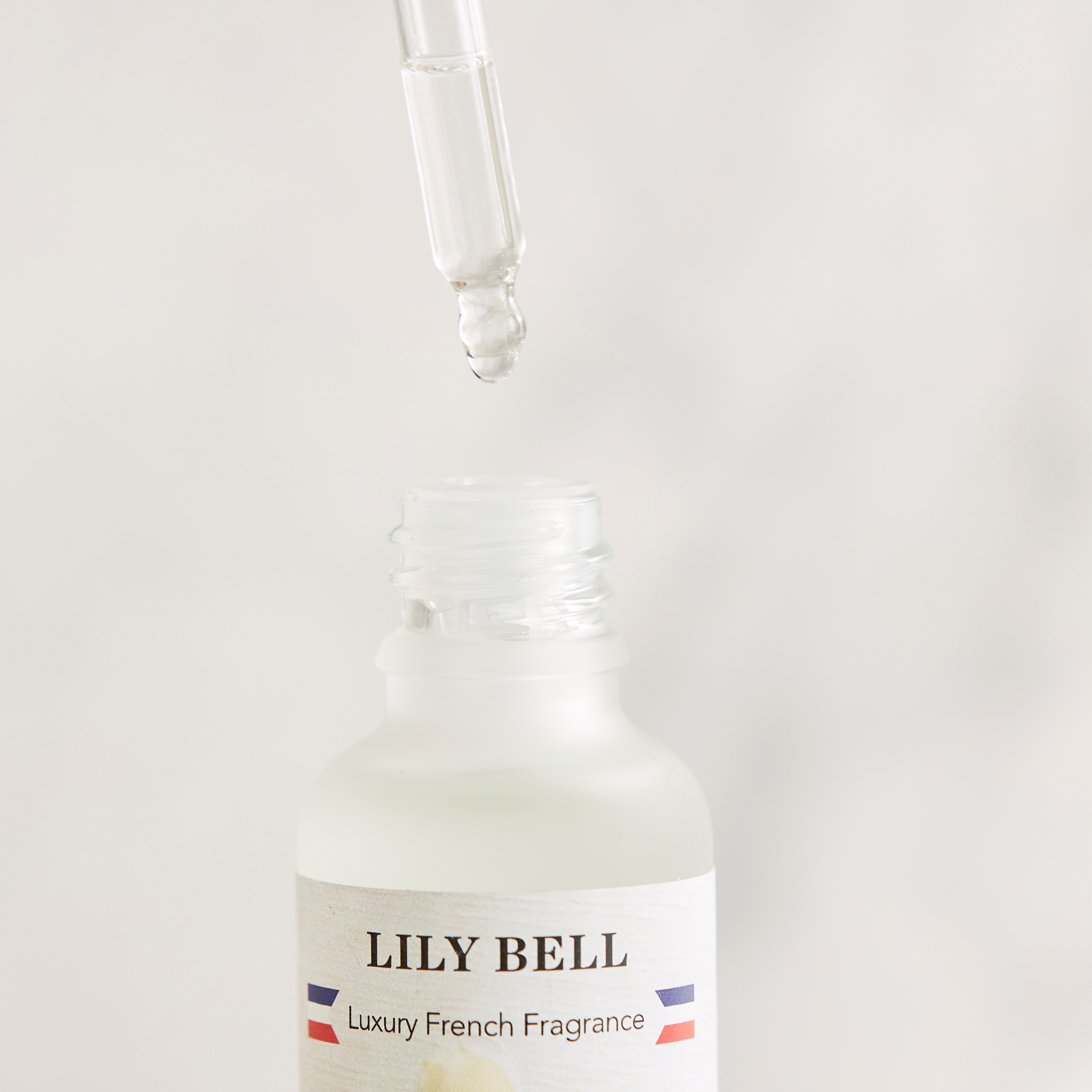 Serenity Lily Bell Fragrance Oil - 30 ml-household-homefragrance-fragranceoilsandessence-image-2