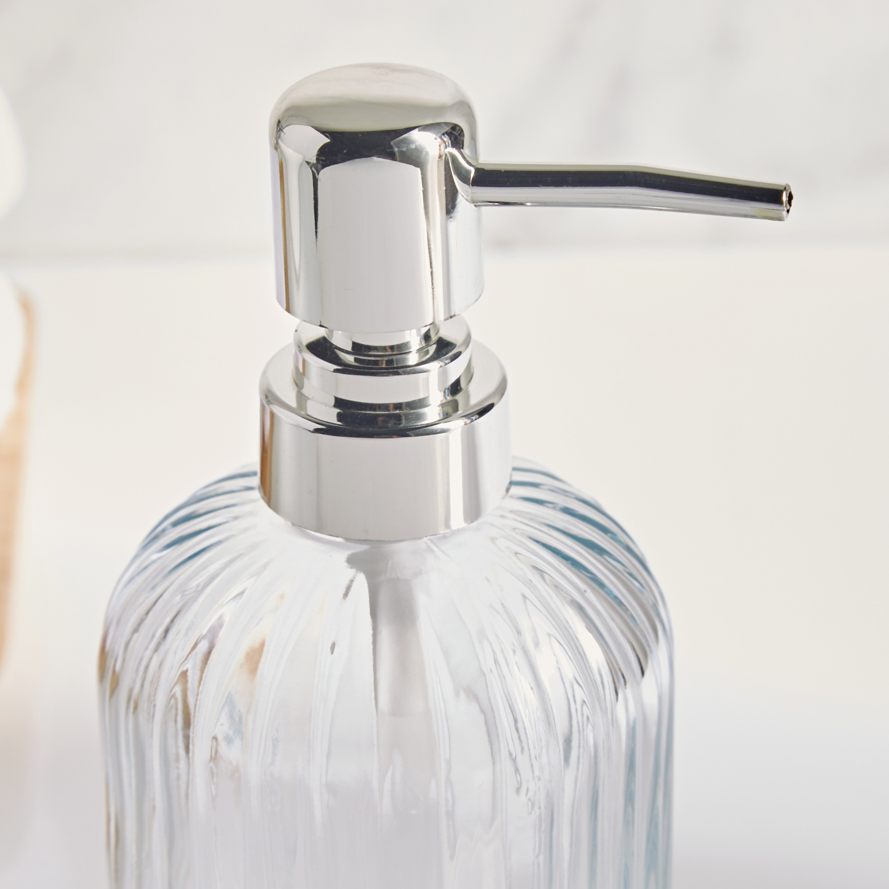 Ribbed Soap Dispenser-household-bathandlaundry-bathaccessories-soapdishesanddispensers-image-3