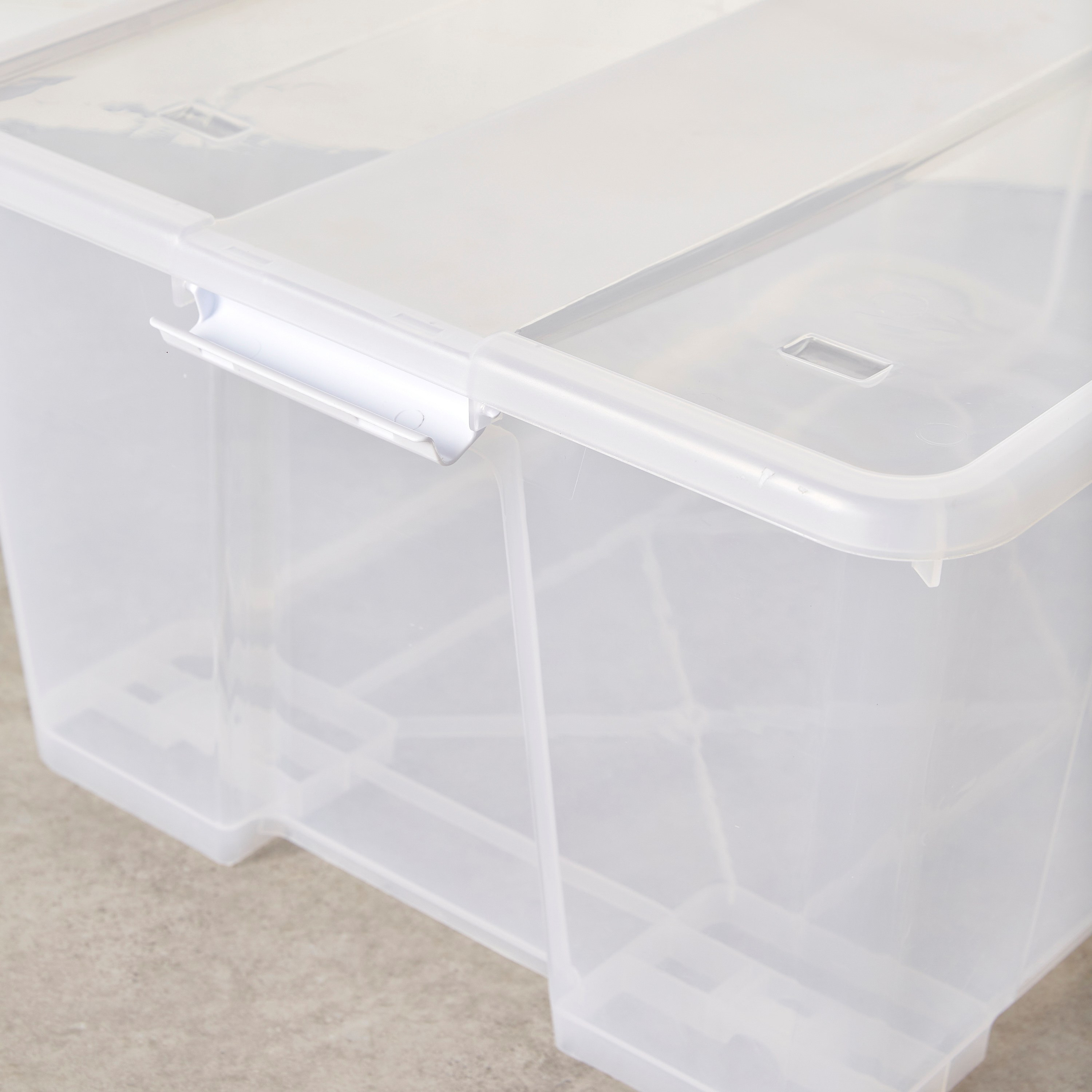 Robyn Storage Box With Lid and Wheels - 72 L-household-storage-storagesolutions-storageboxesandbaskets-image-3