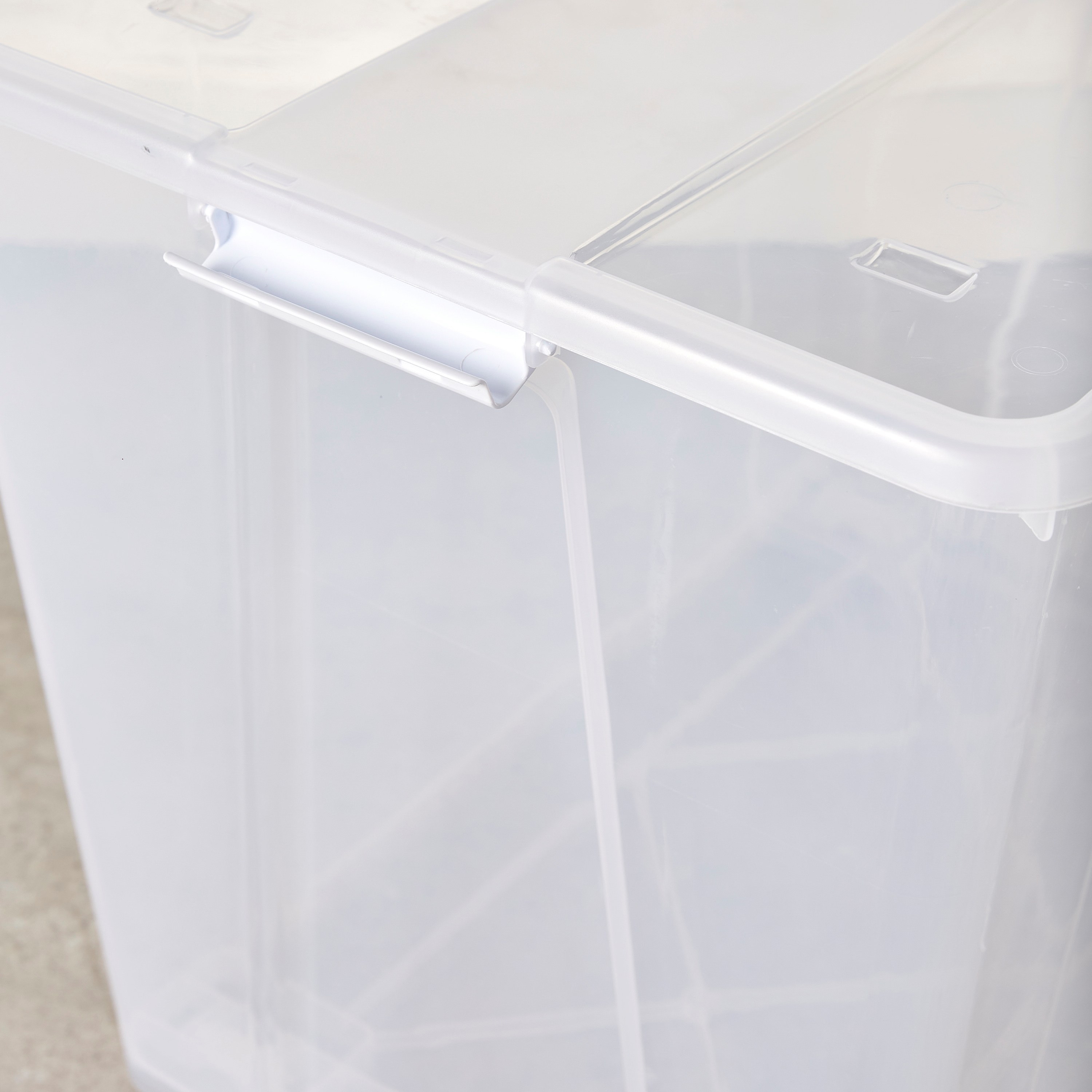 Robyn Storage Box With Lid and Wheels - 120 L-household-storage-storagesolutions-storageboxesandbaskets-image-3