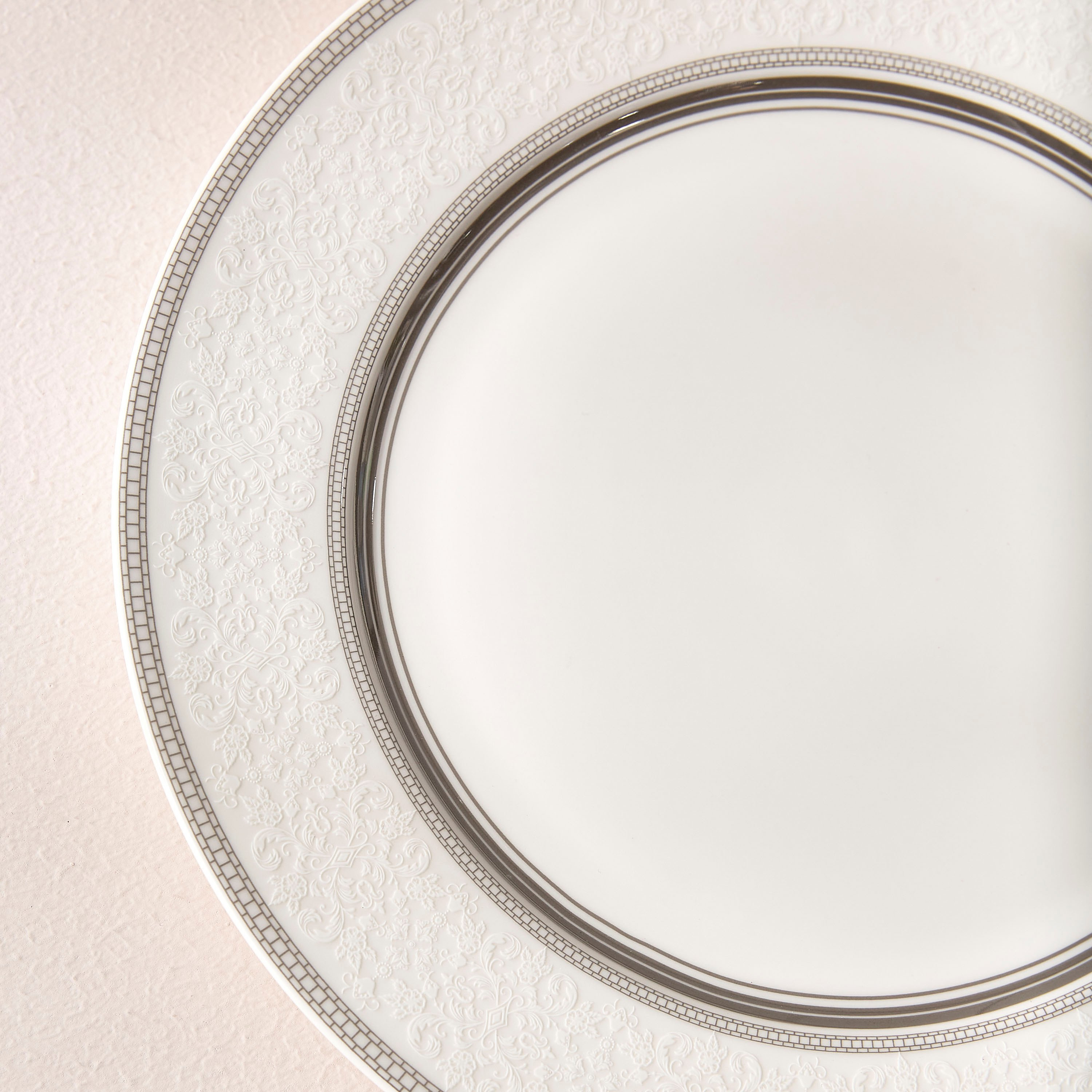 Zora Bone China Dinner Plate - 26 cm-household-dining-dinnerware-dinnerwarecollections-image-2
