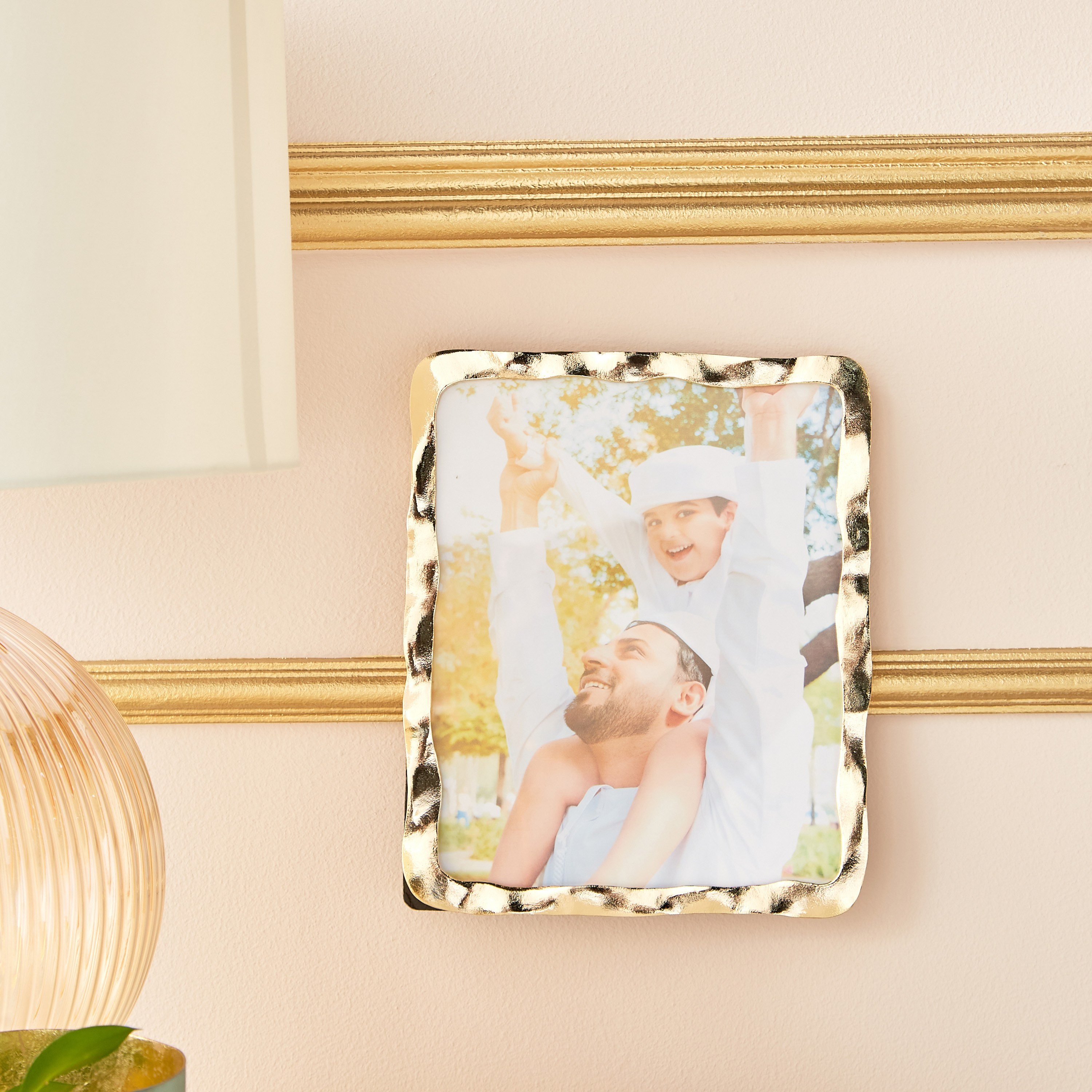 Shop Melting Gold Photo Frame - 28x23 cm | Home Centre UAE