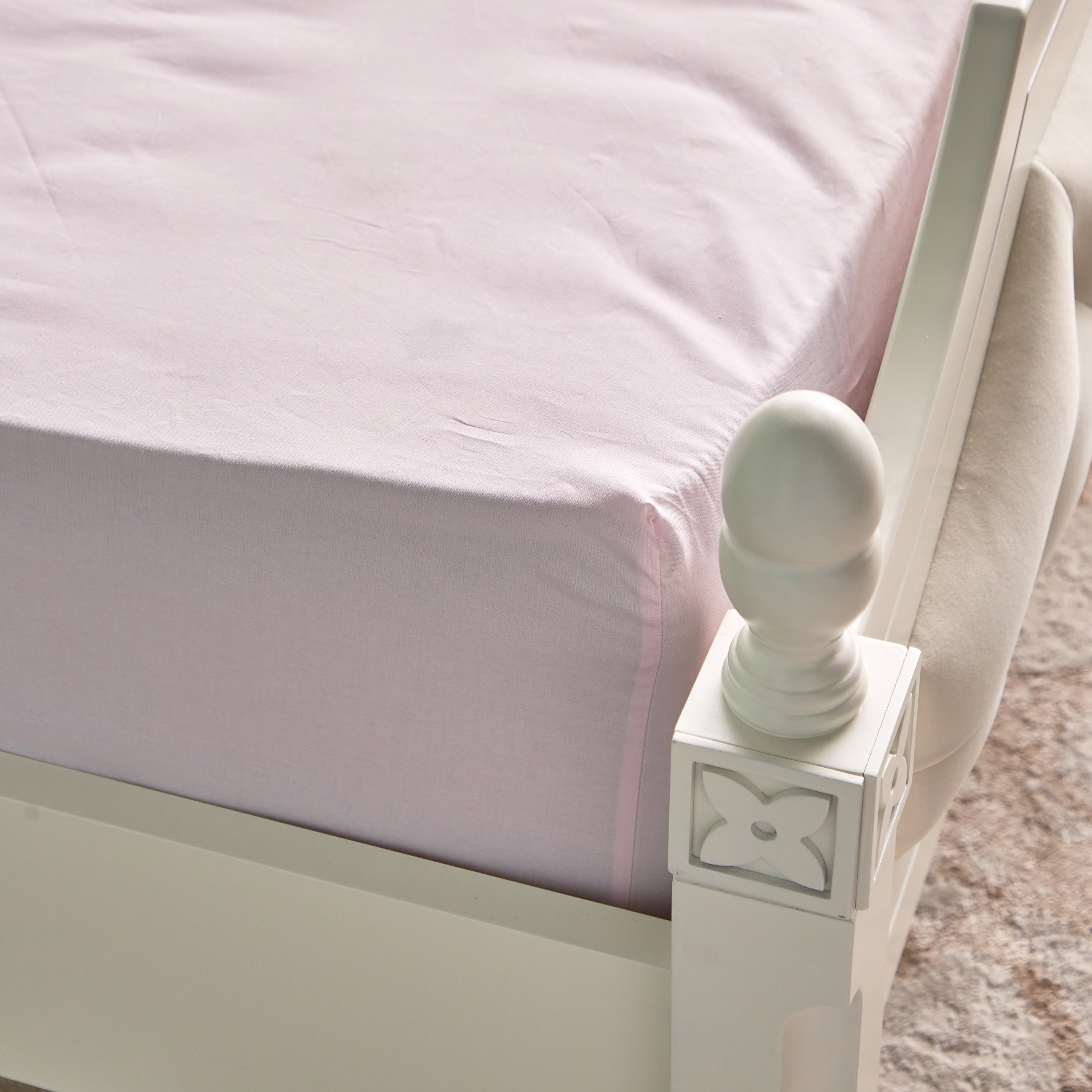 Essence Full 144 TC Fitted Sheet - 120x200 cm-babyandkids-beddingandwindows-bedding-fittedandflatsheets-image-2