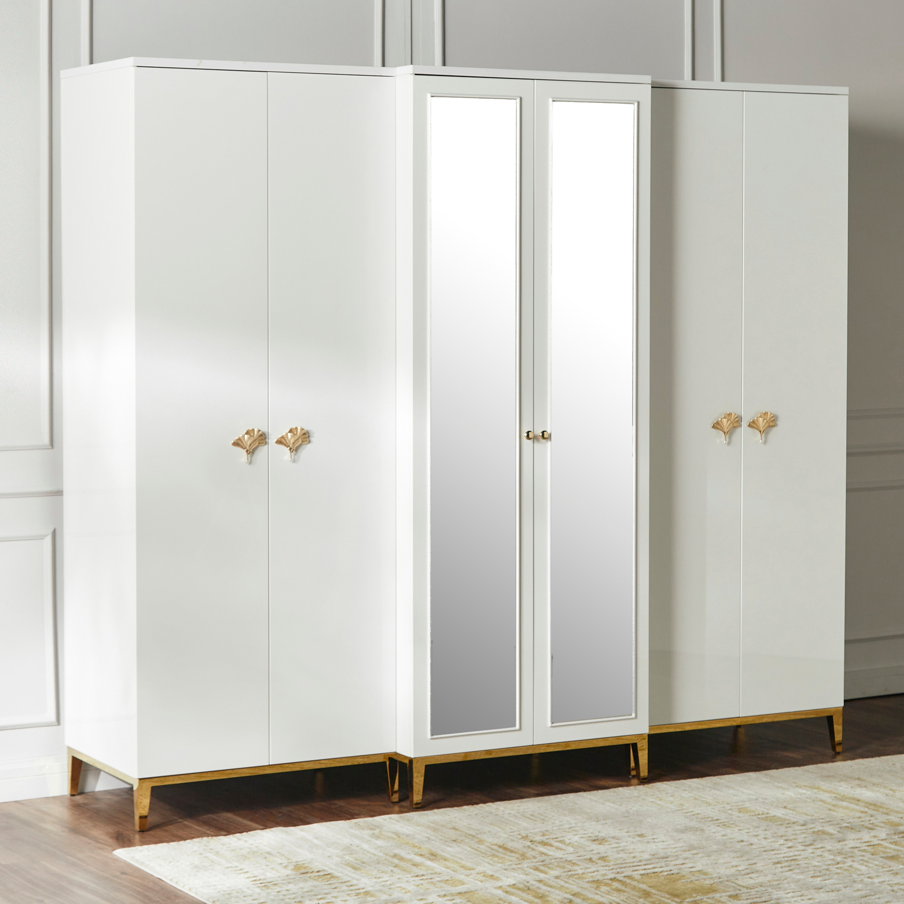 Home centre wardrobe discount