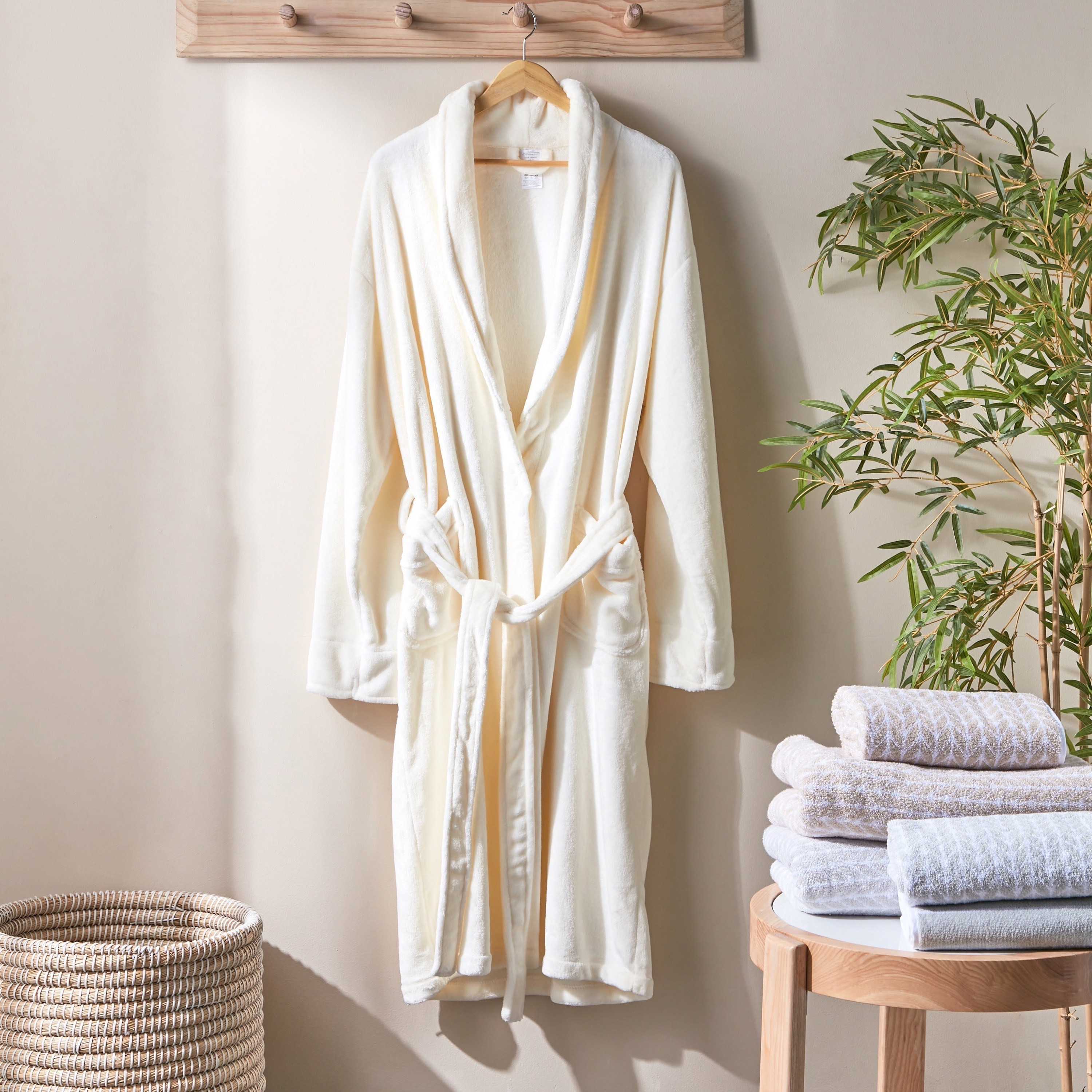 Melosa Flannel Bathrobe - Medium-household-bathandlaundry-bathlinen-bathrobesandslippers-bathrobes-image-1