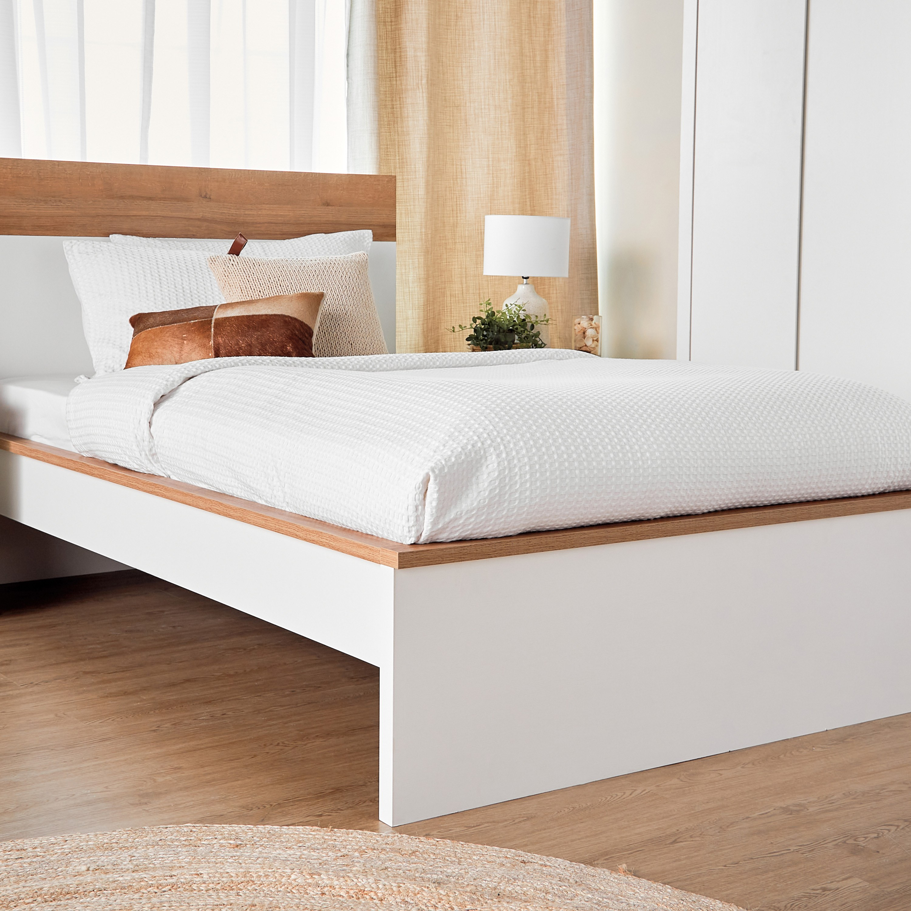 Octon Single Bed Base - 120x200 cm