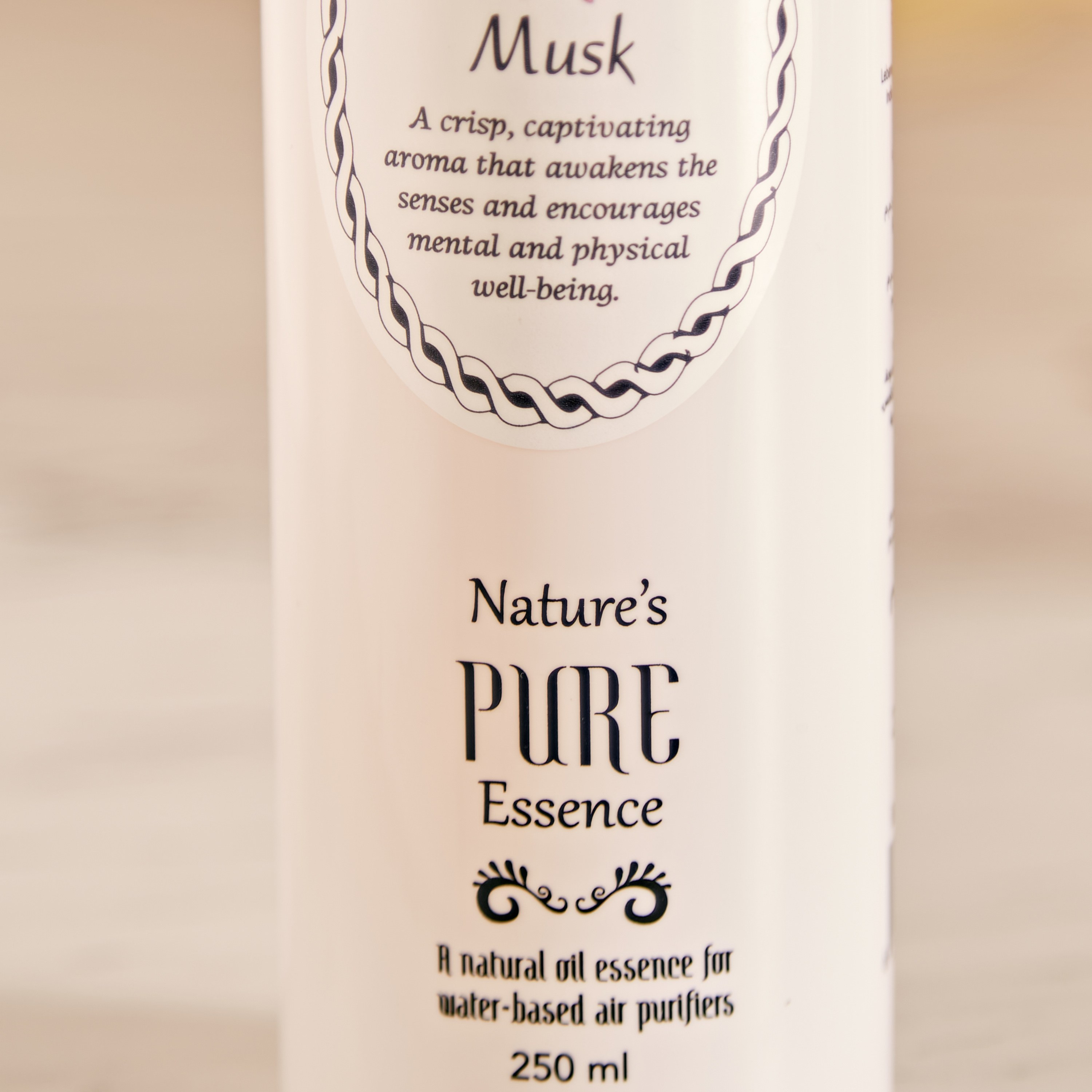 Essentials Musk Fragrance Oil - 250 ml-household-homefragrance-fragranceoilsandessence-image-2