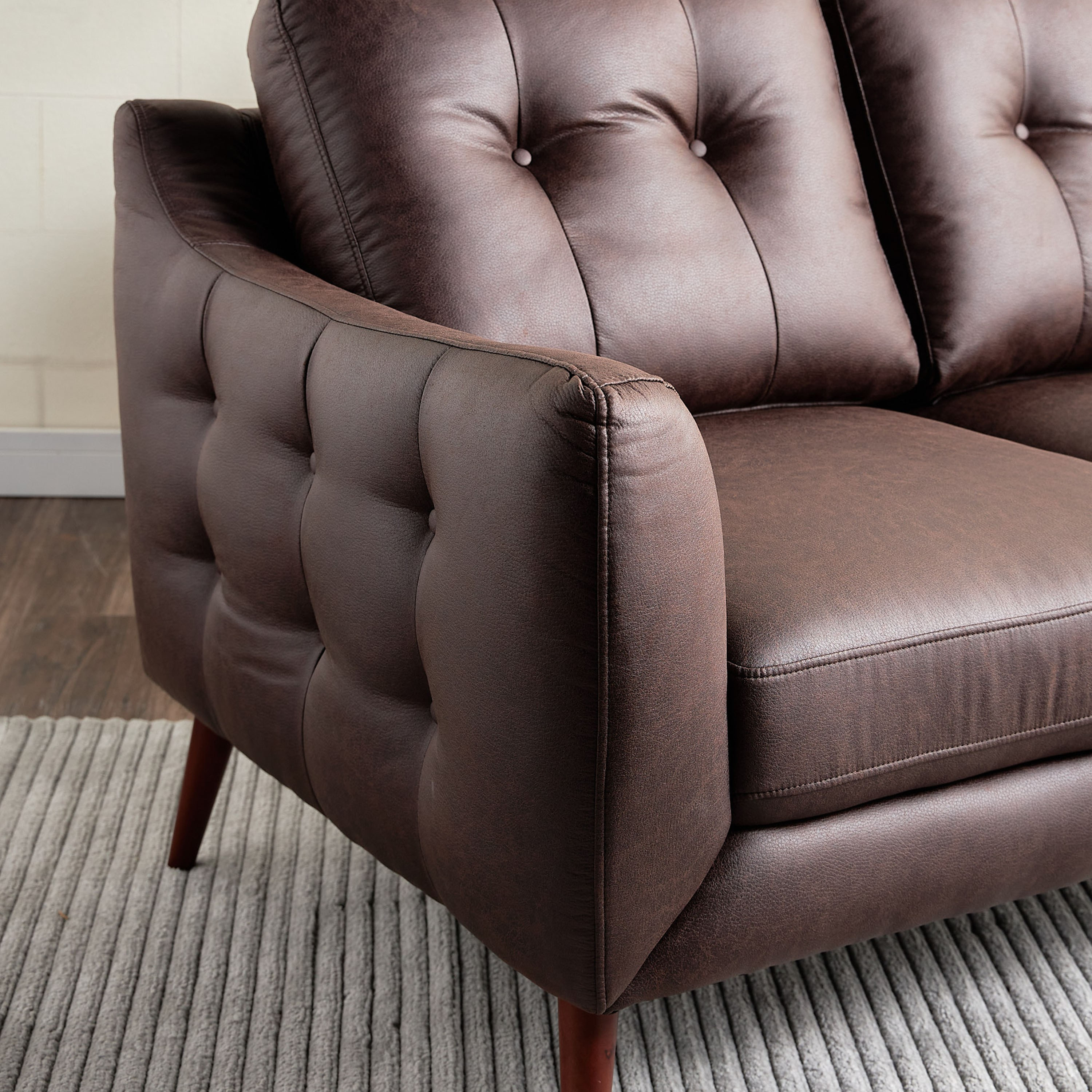 كنبة جلد صناعي 3 مقاعد - نوفاتو-furniture-sofaandseating-sofasandsofasets-image-5