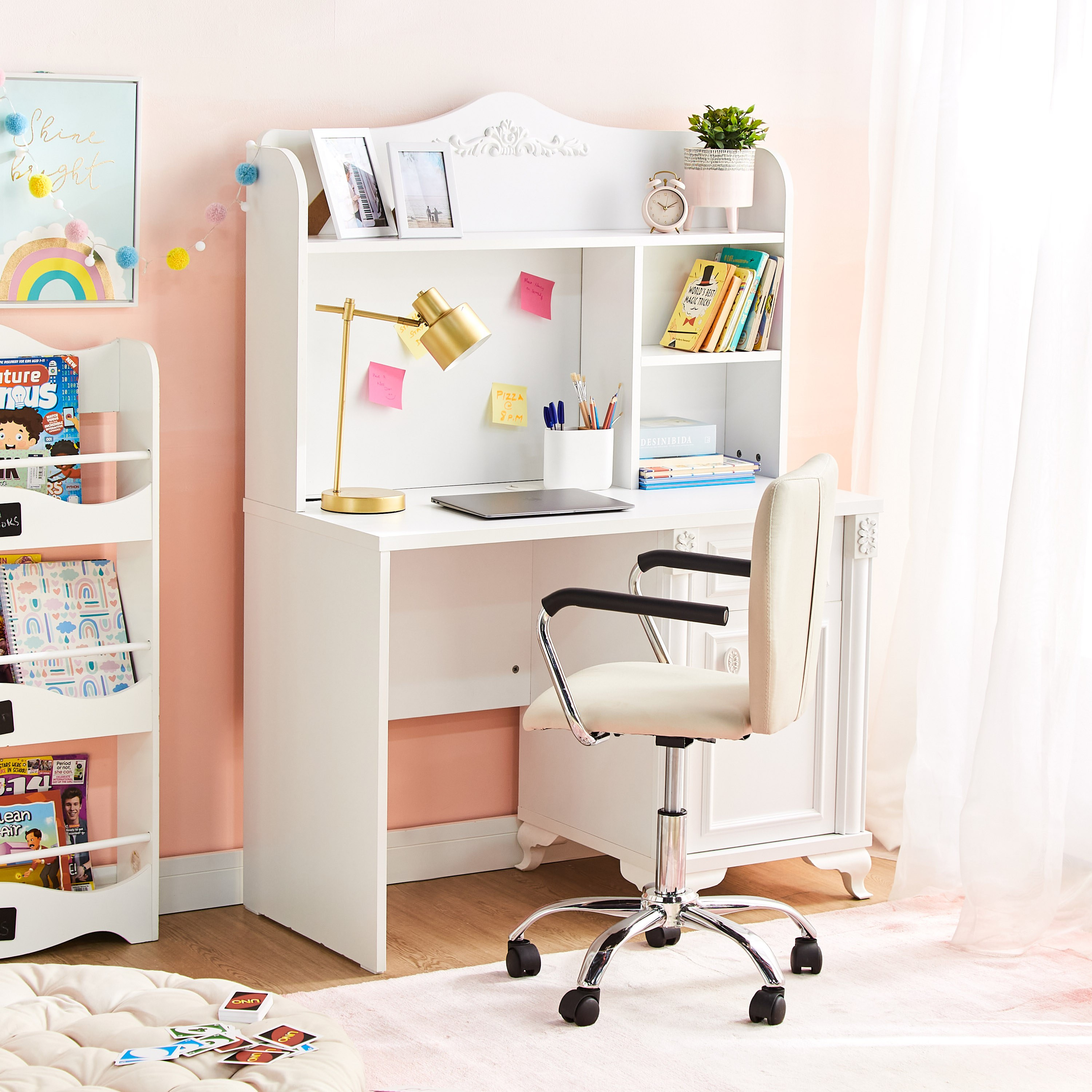 Kids desk deals online