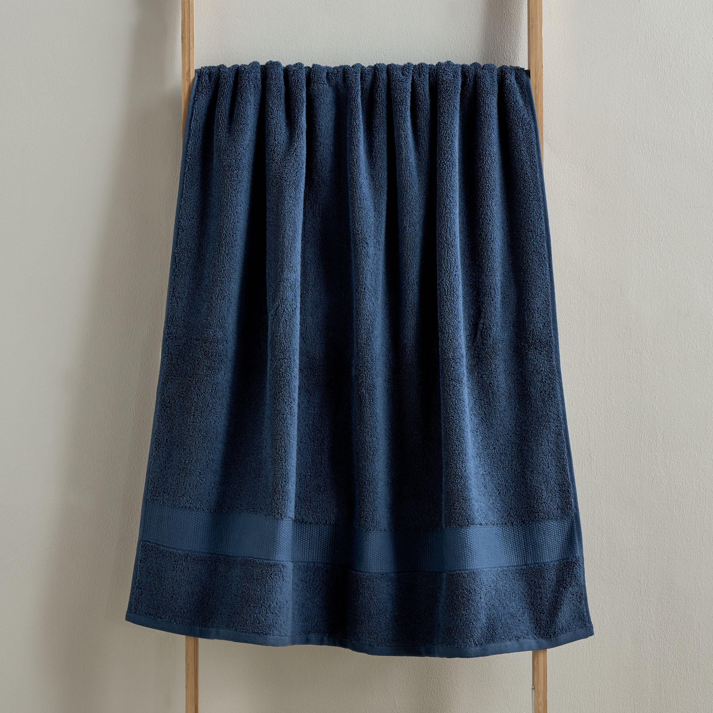 Serene 650 GSM Microcotton Bath Sheet - 84x150 cm-household-bathandlaundry-bathlinen-towels-image-2