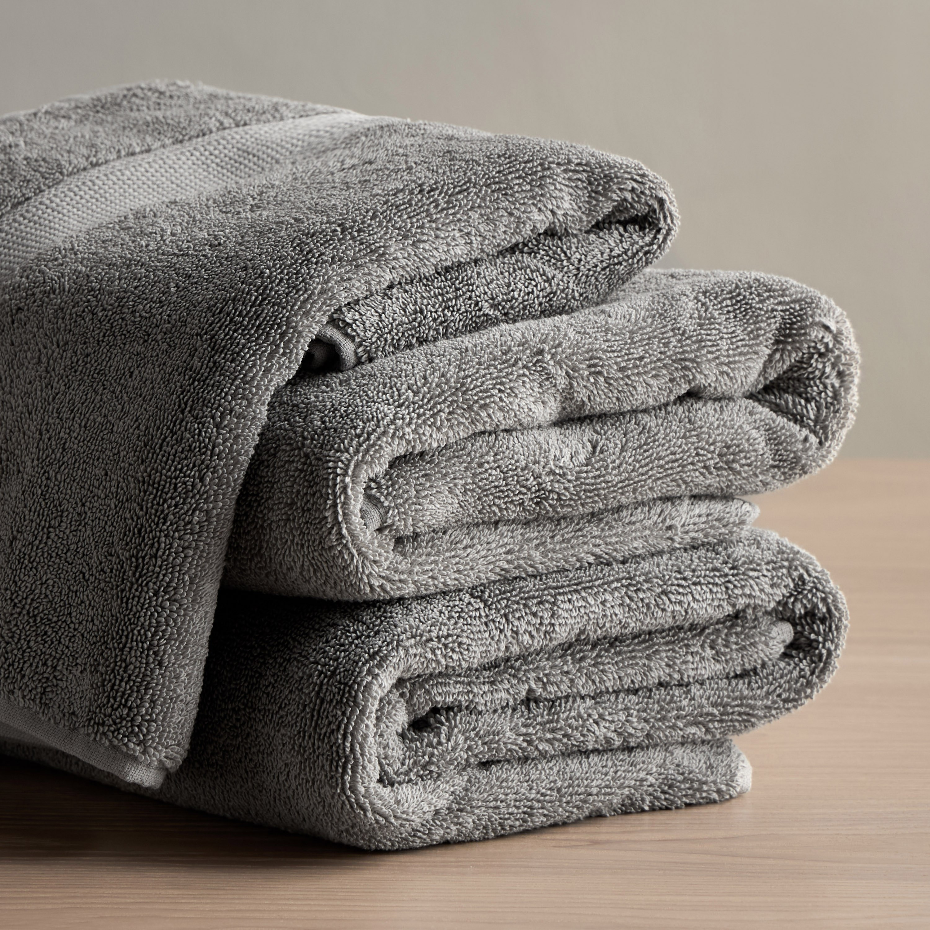 Serene 650 GSM Microcotton Bath Towel - 70x140 cm-household-bathandlaundry-bathlinen-towels-image-4