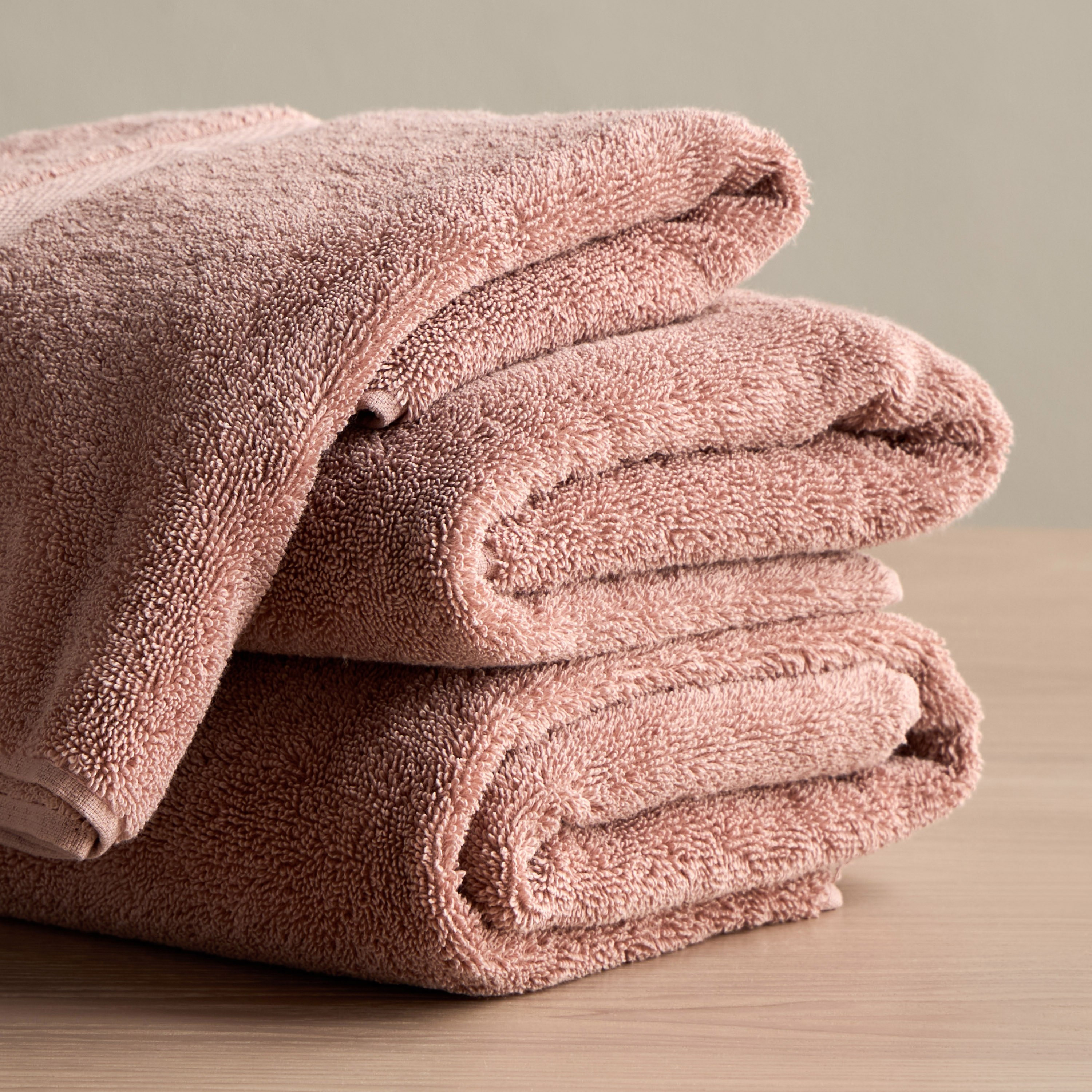 Serene 650 GSM Microcotton Bath Towel - 70x140 cm-household-bathandlaundry-bathlinen-towels-image-4