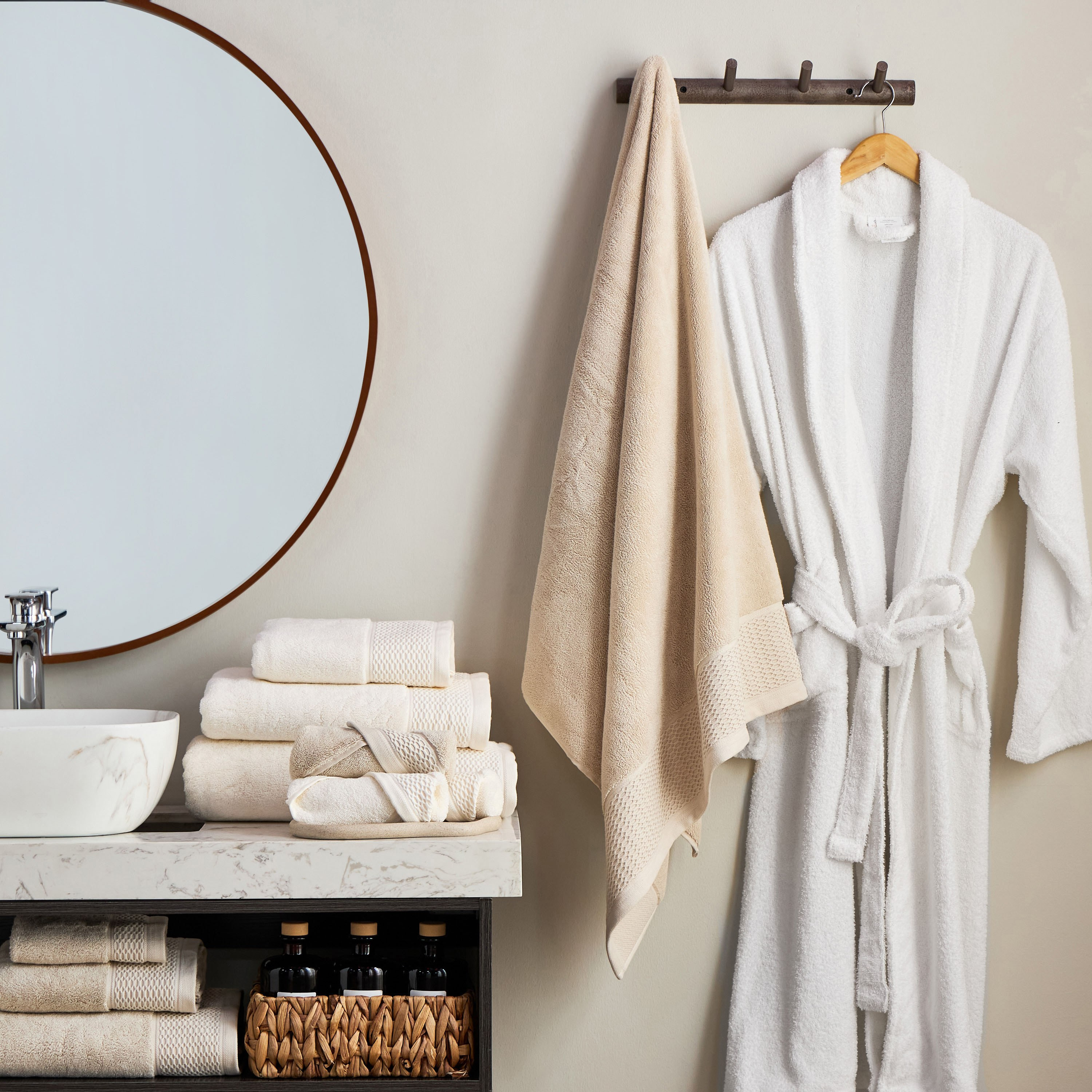 Serene 650 GSM Microcotton Hand Towel - 50x90 cm-household-bathandlaundry-bathlinen-towels-image-8