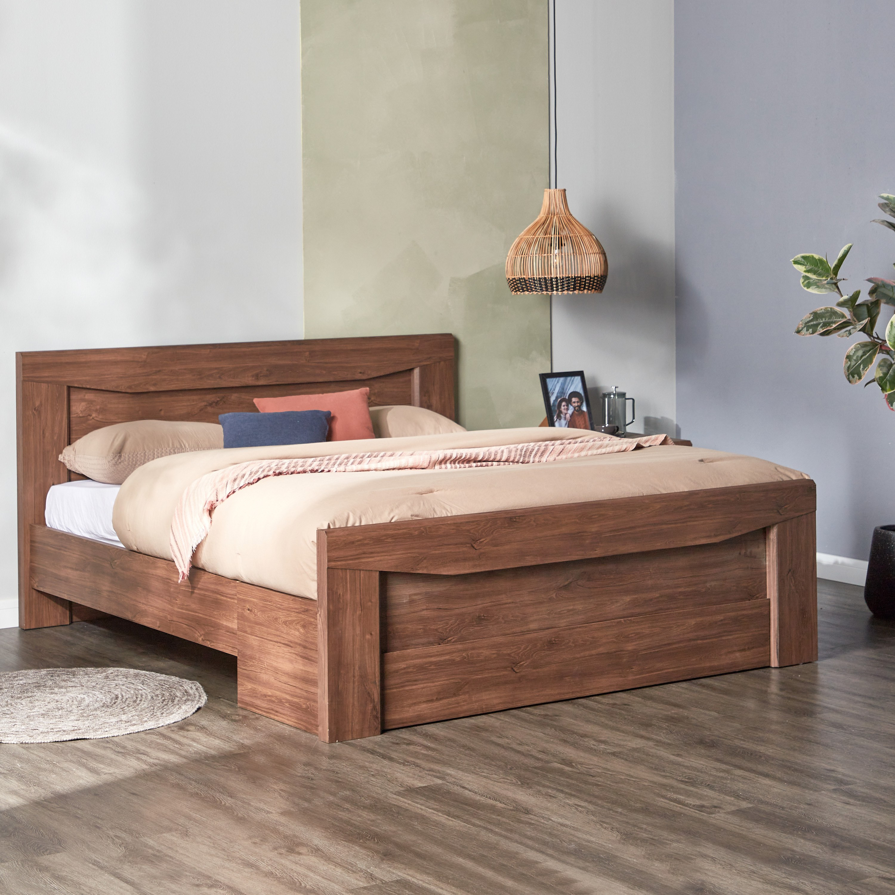 Home centre double deals bed