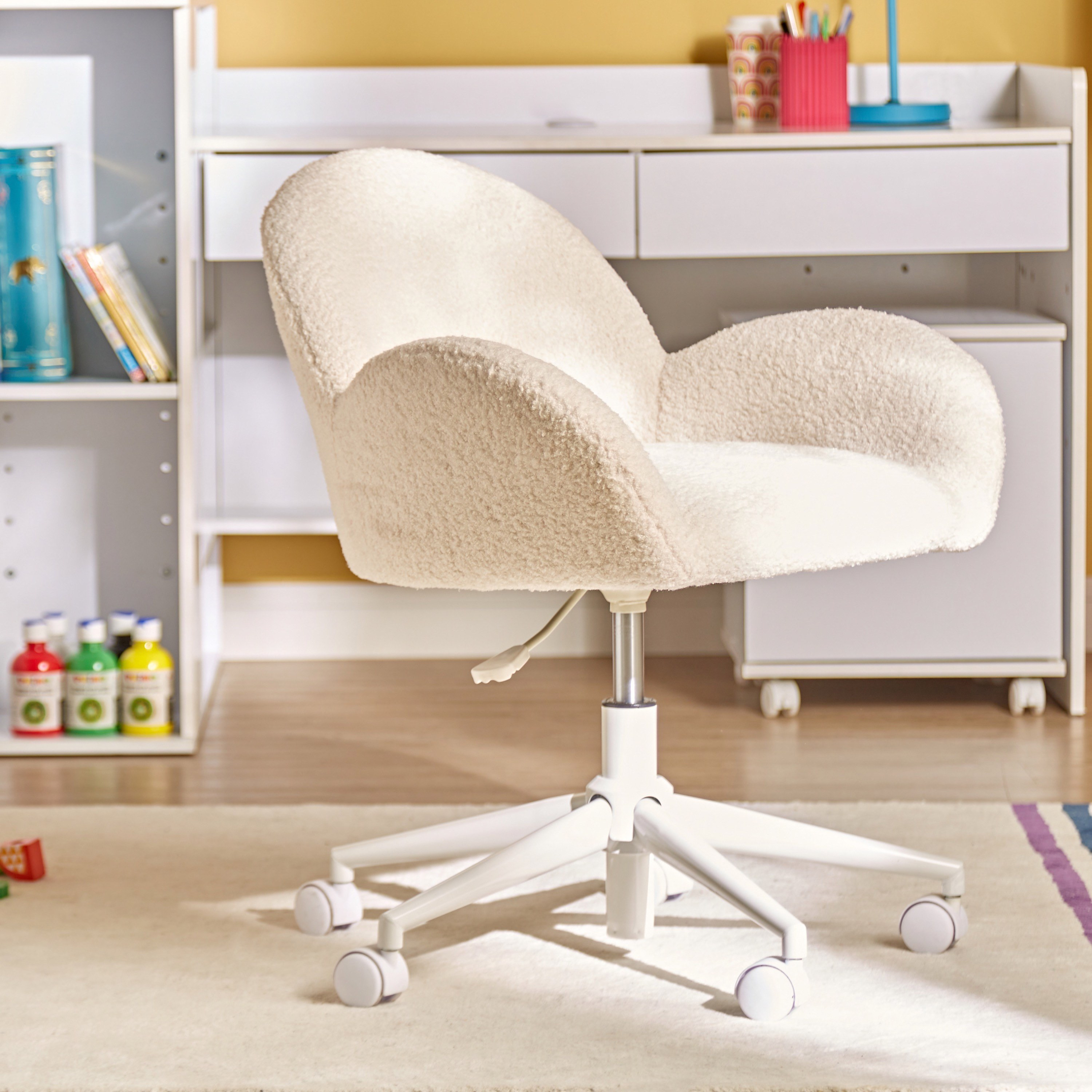 Cute desk chairs online for girls