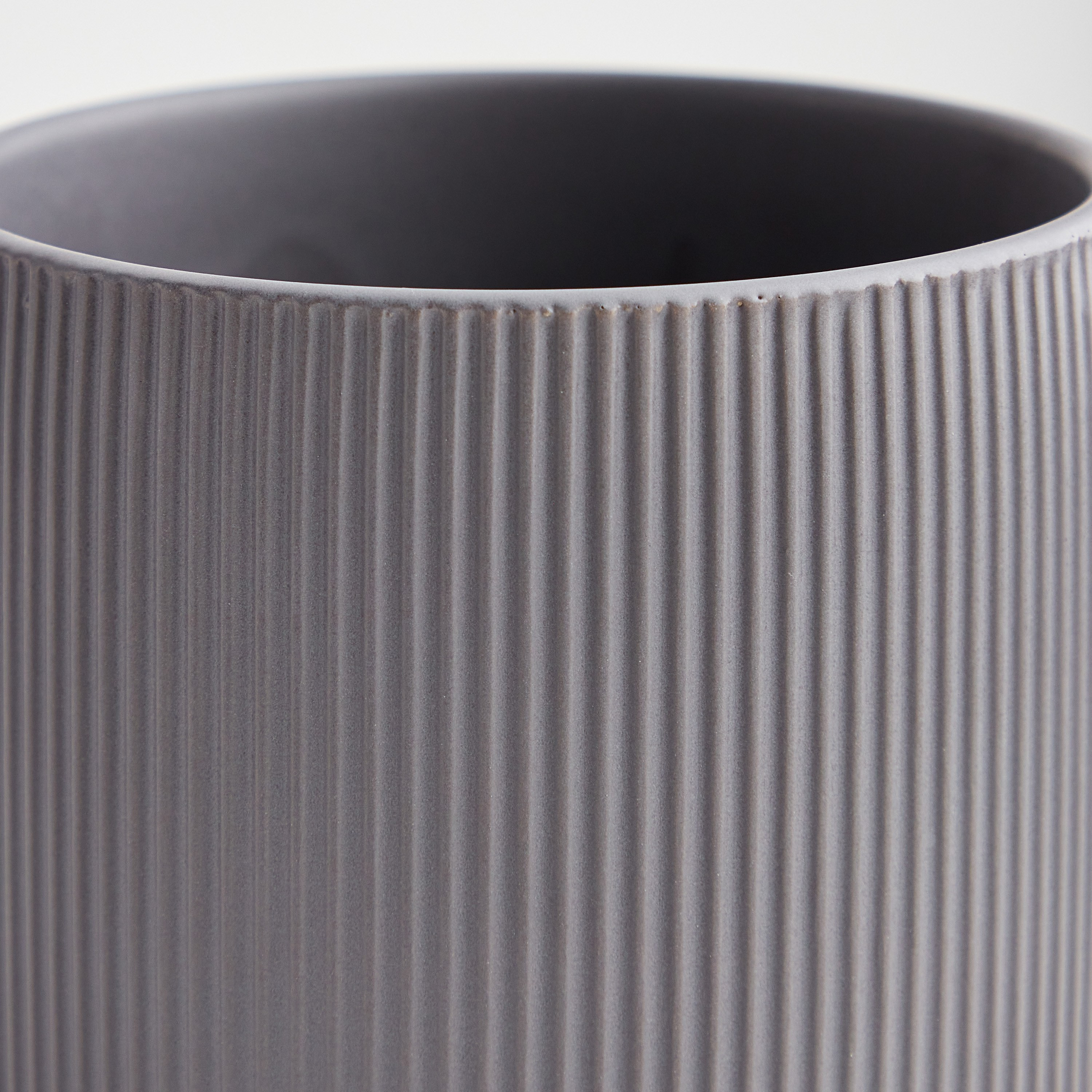 Vesta Ceramic Planter - 12 cm-household-gardenandoutdoor-potsandplanters-planters-image-3