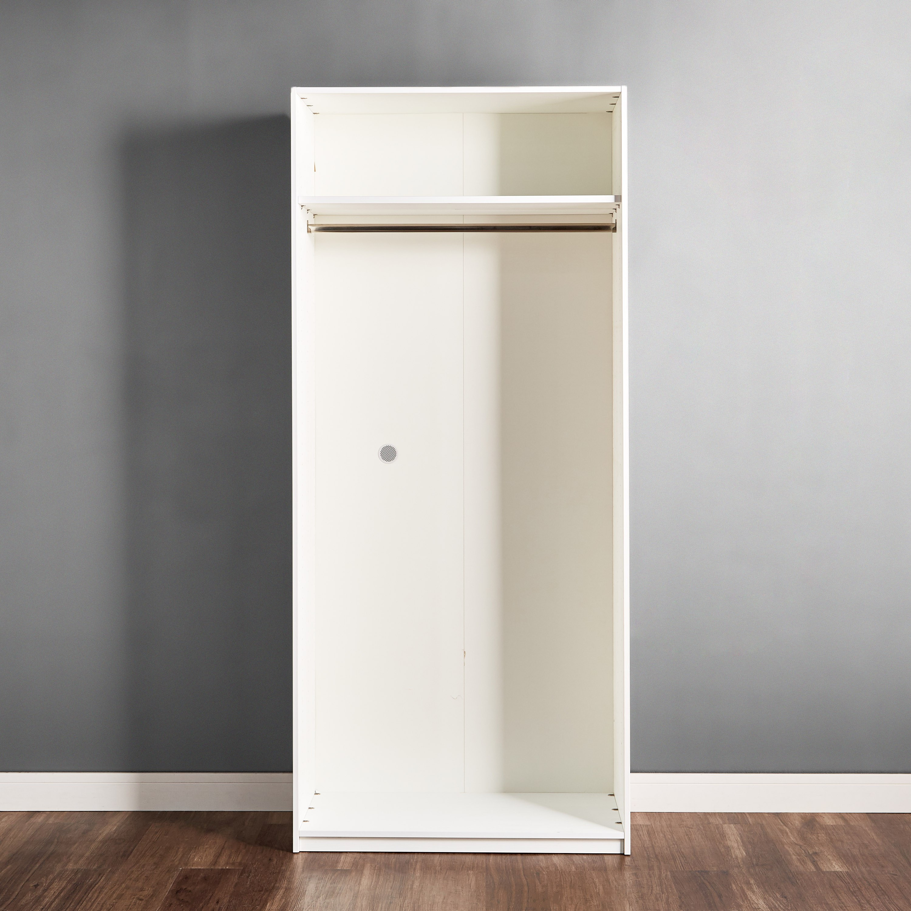 Modular wardrobe clearance cabinet