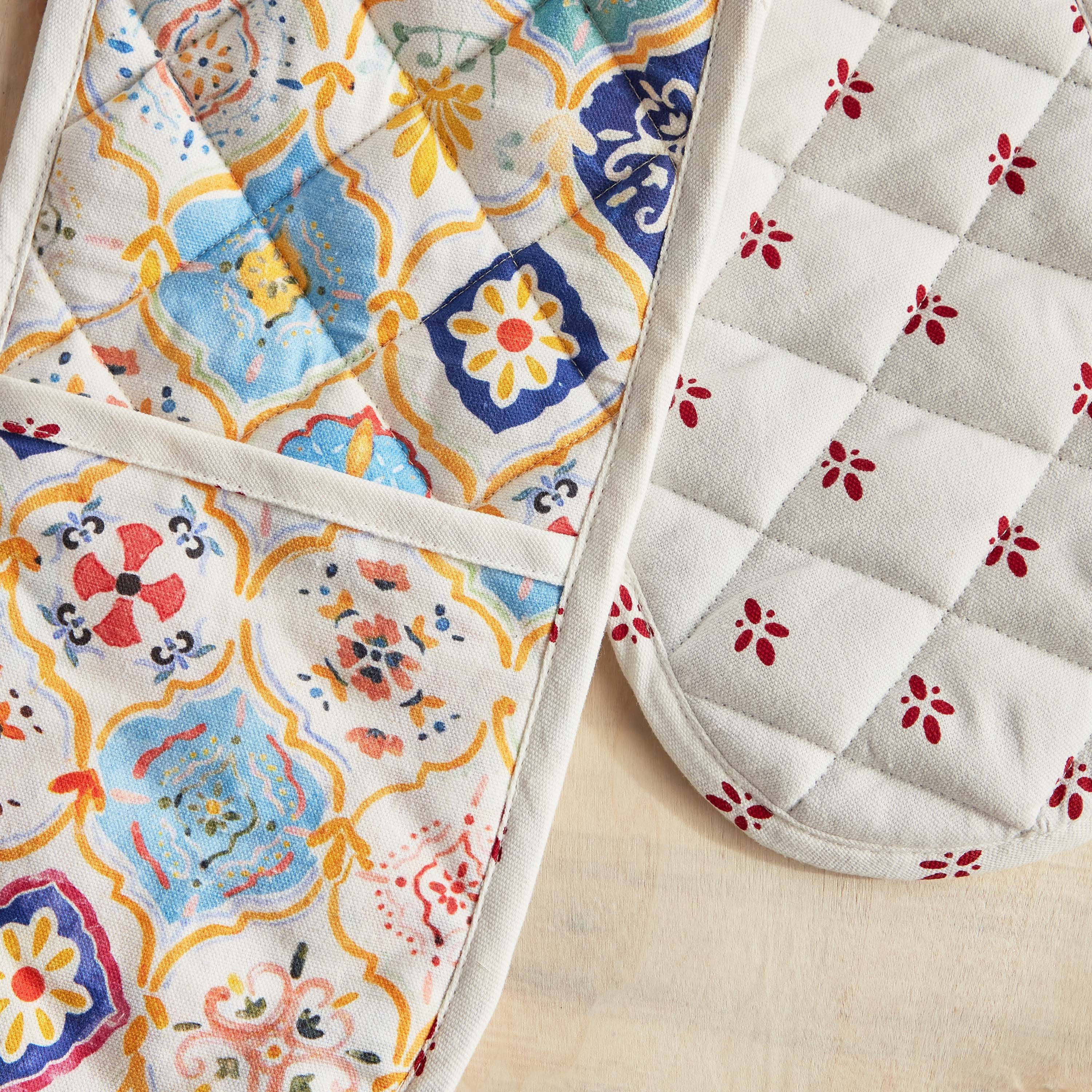 Al Bahar Oven Mitten-household-kitchen-kitchenlinen-apronsmittsandpotholders-image-2