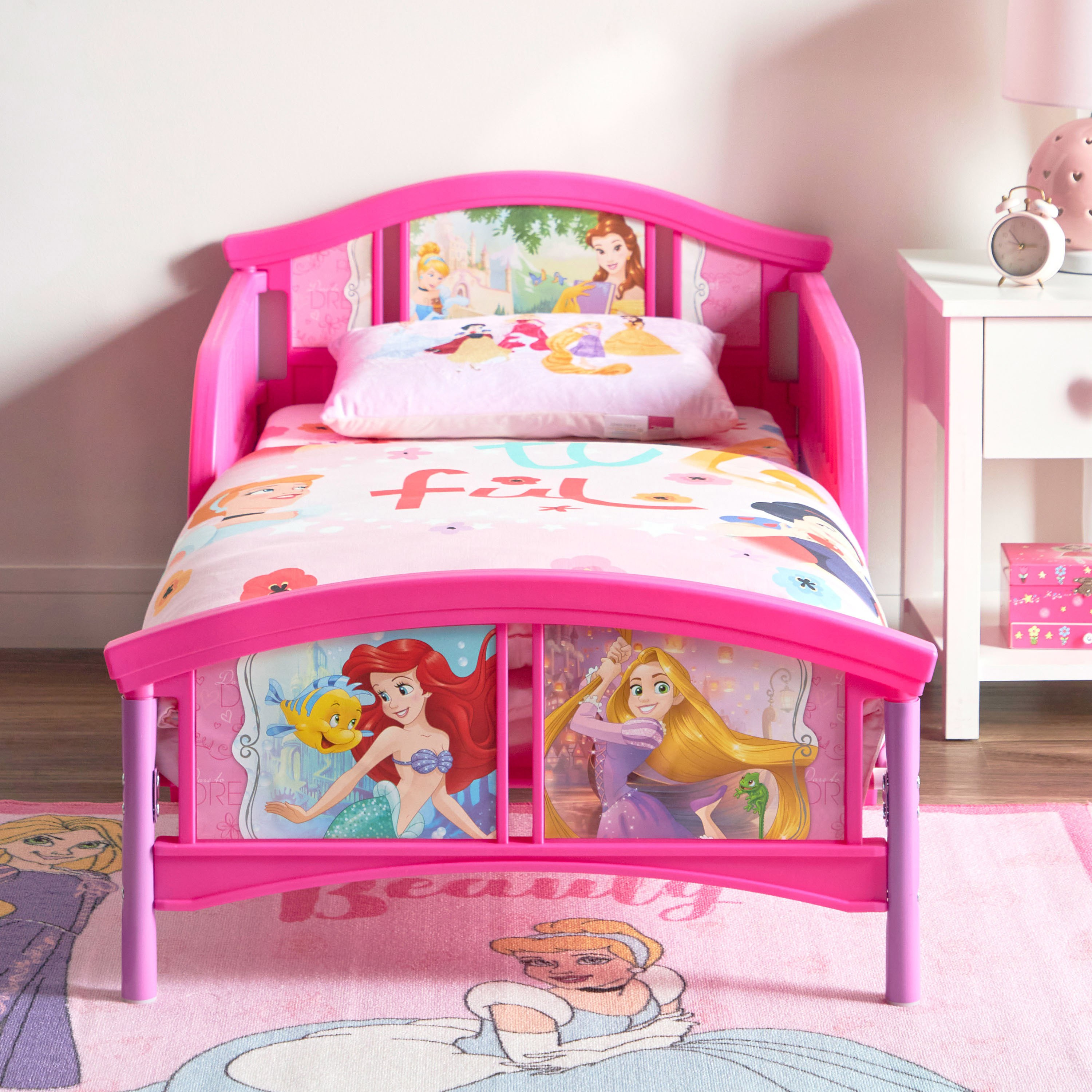 Disney beds store for toddlers