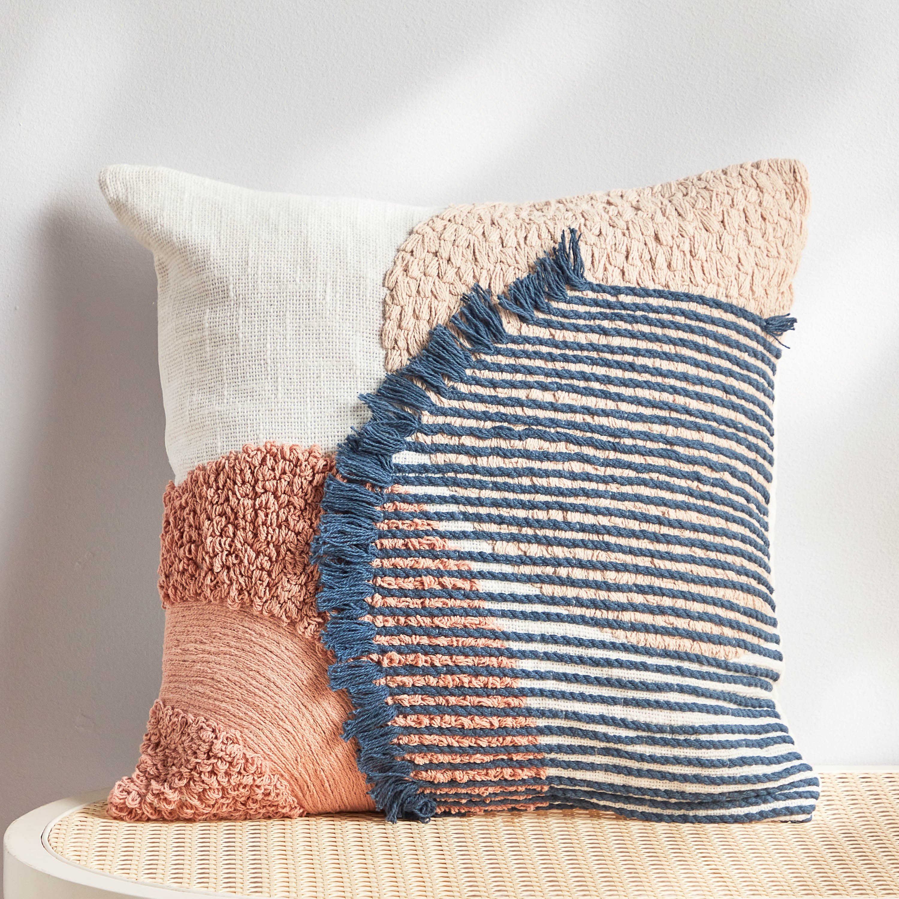 غطاء وسادة - ليرا - 45x45 سم-household-cushionsandthrows-cushioncovers-image-1