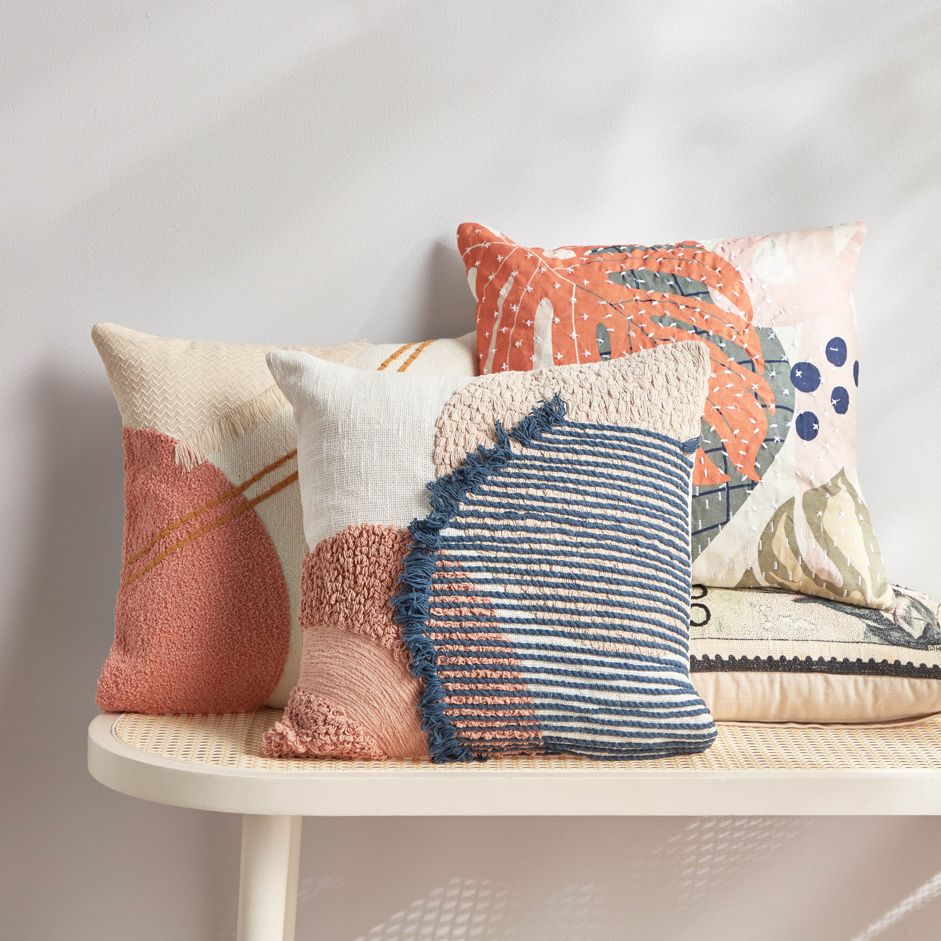 غطاء وسادة - ليرا - 45x45 سم-household-cushionsandthrows-cushioncovers-image-4