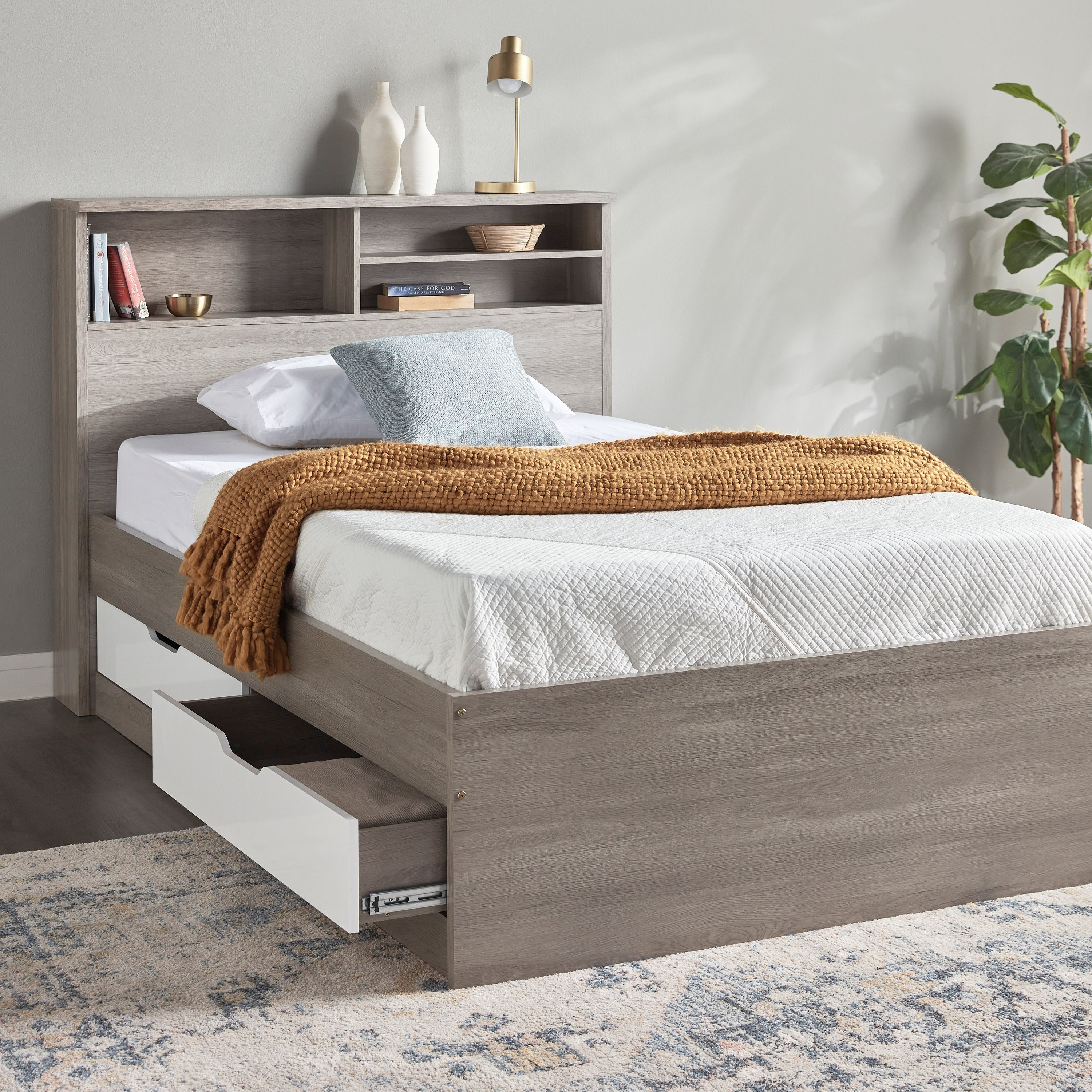 Bed 120x200 deals with storage