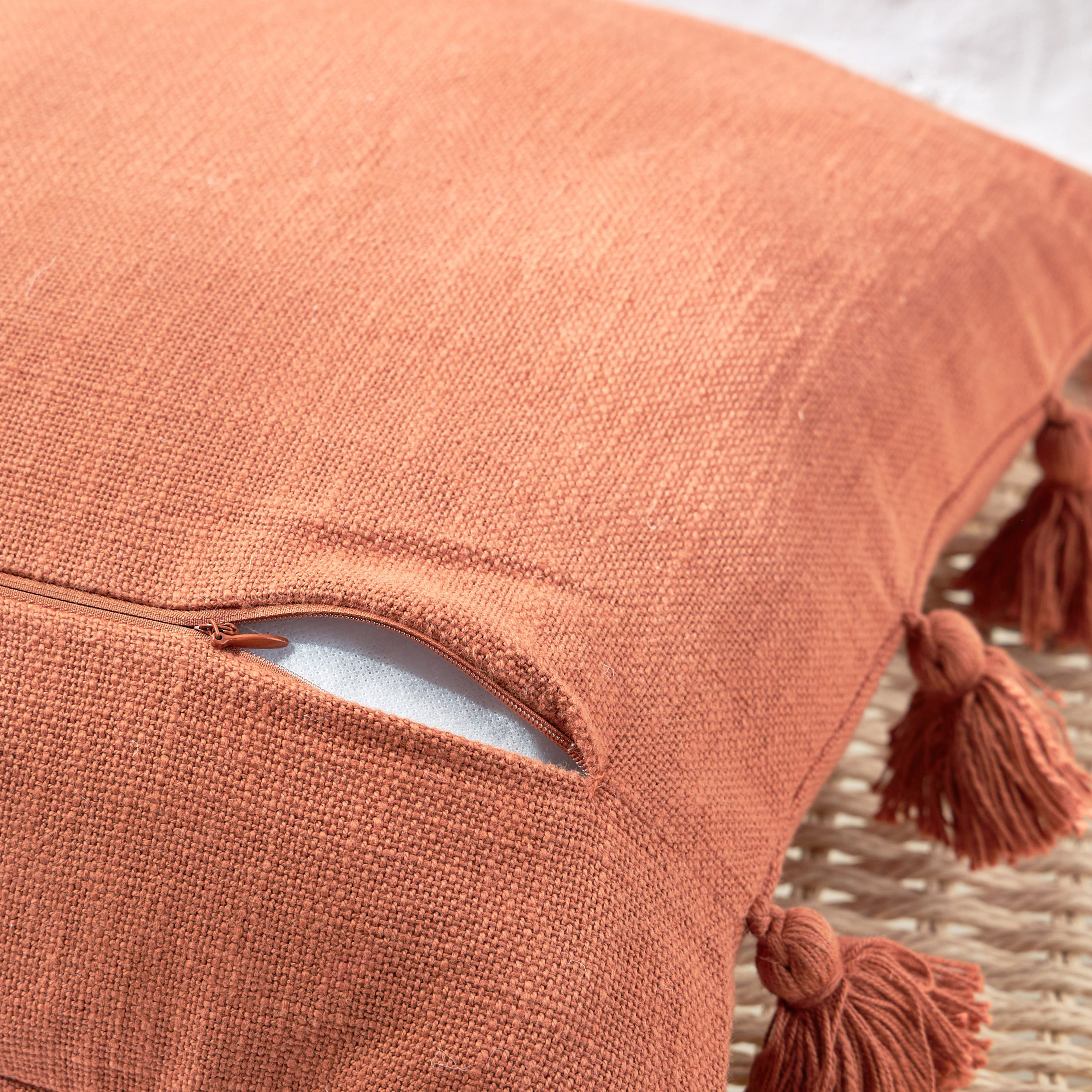 Fretta Cushion Cover - 45x45 cm-household-cushionsandthrows-cushioncovers-image-3
