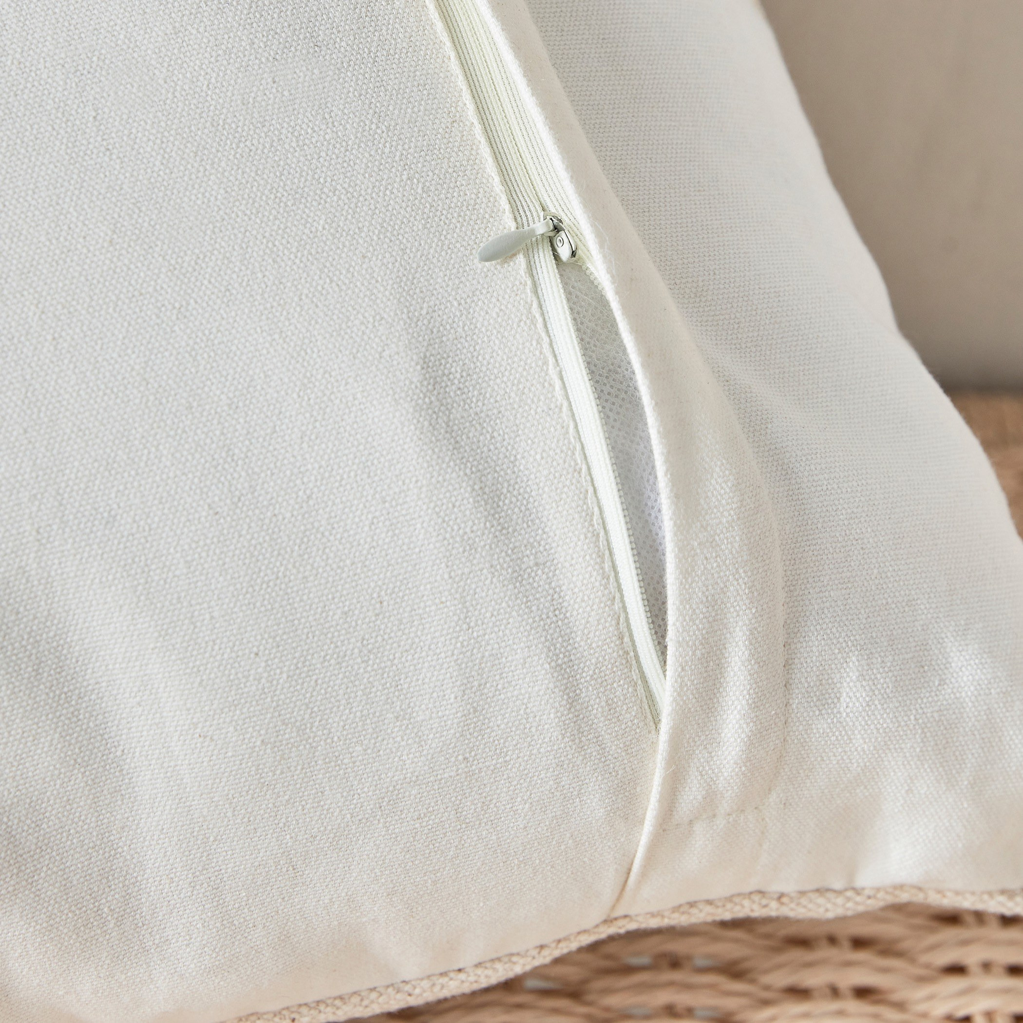 Block Swirl Filled Cushion - 45x45 cm-household-cushionsandthrows-filledcushions-decorativecushions-image-3