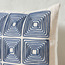 وسادة محشوة - بلوك سويرل - 45x45 سم-household-cushionsandthrows-filledcushions-decorativecushions-image-3