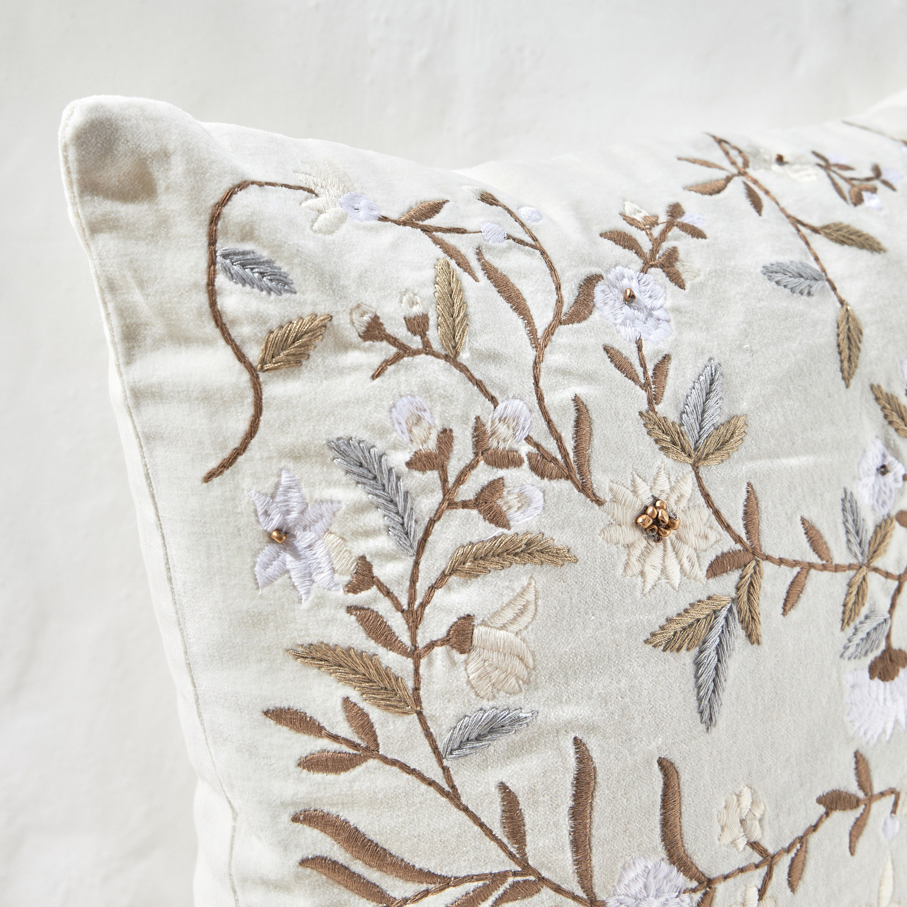 Chantal Cushion Cover - 45x45 cm-household-cushionsandthrows-cushioncovers-image-2