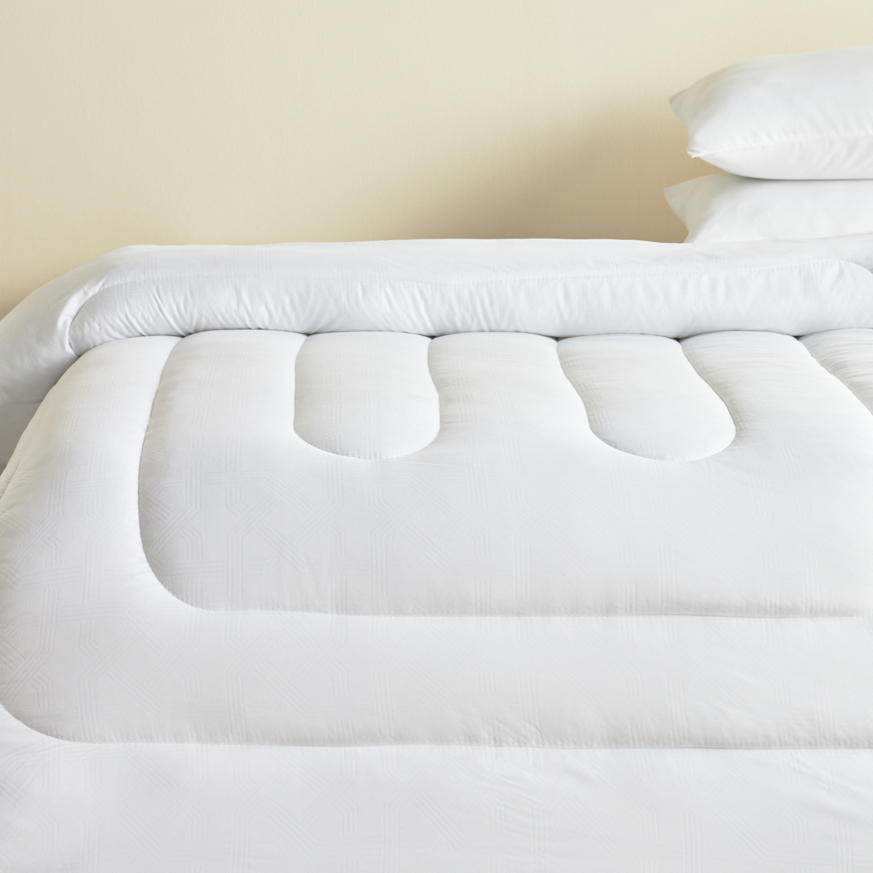 Sleep Plus Non-Allergenic Mid Warm Full Duvet - 160x200 cm-household-bedding-duvetandcovers-duvets-image-1