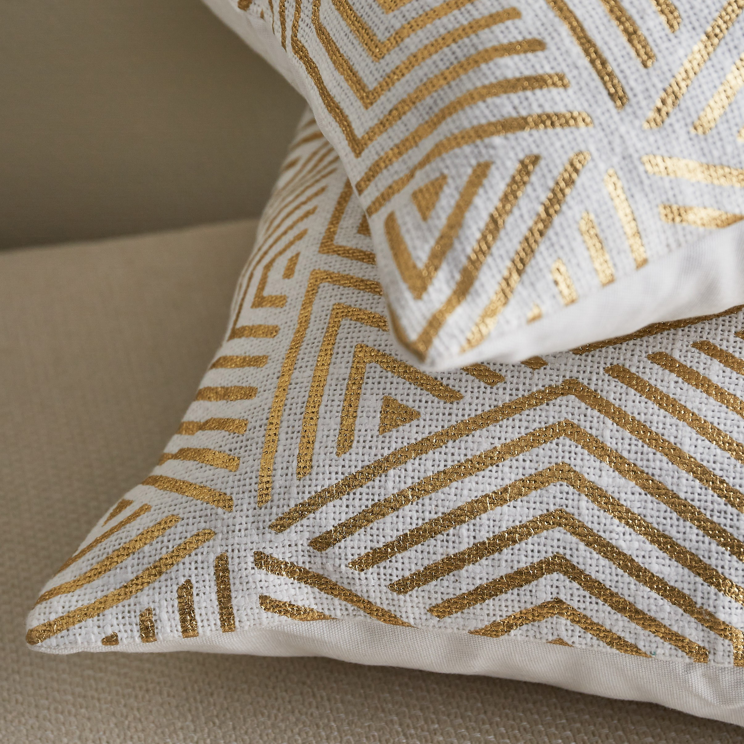 طقم غطاء وسادة قطعتين - برونزنج - 45x45 سم-household-cushionsandthrows-cushioncovers-image-2