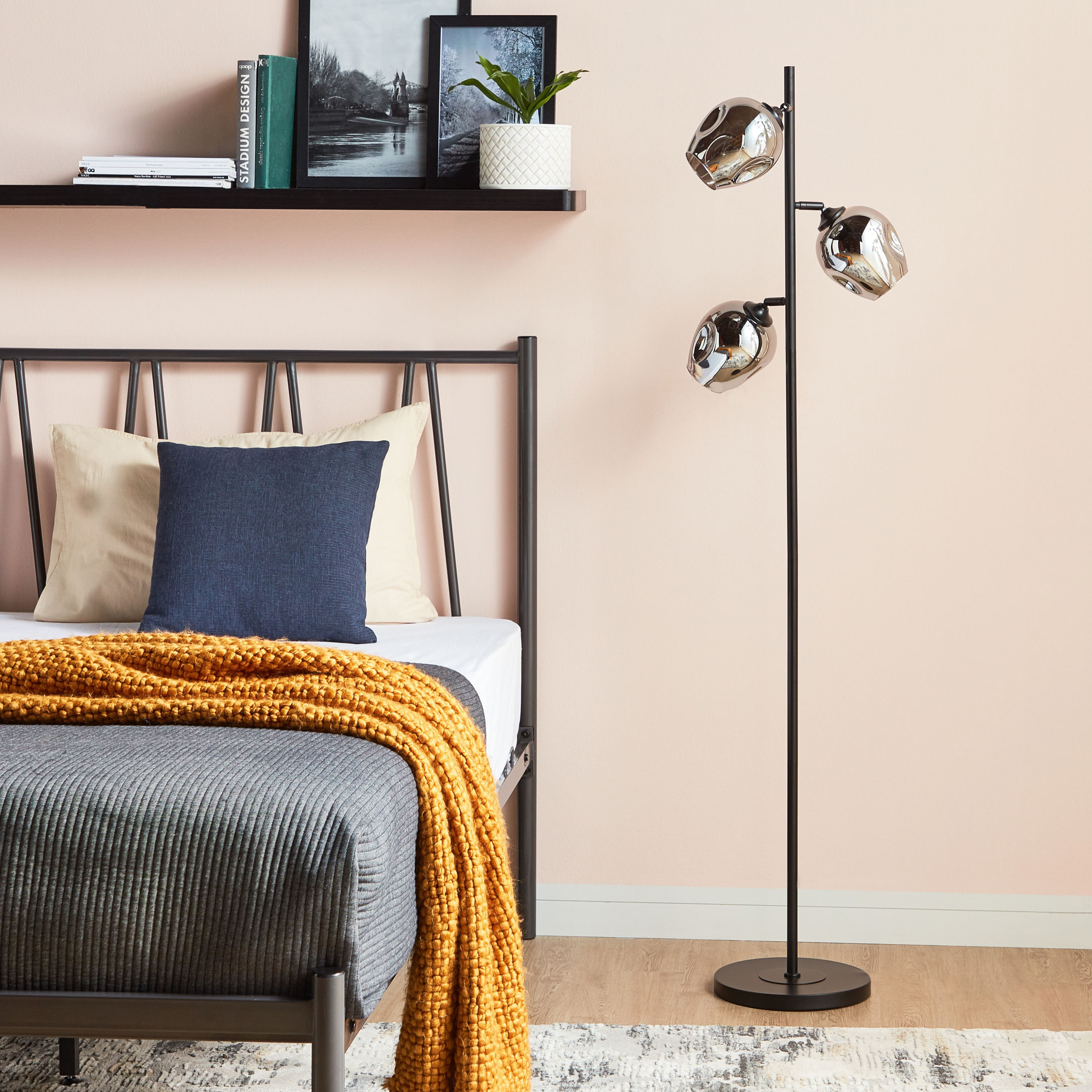Iris Glass Floor Lamp - 160 cm-household-lighting-floorlamps-image-4