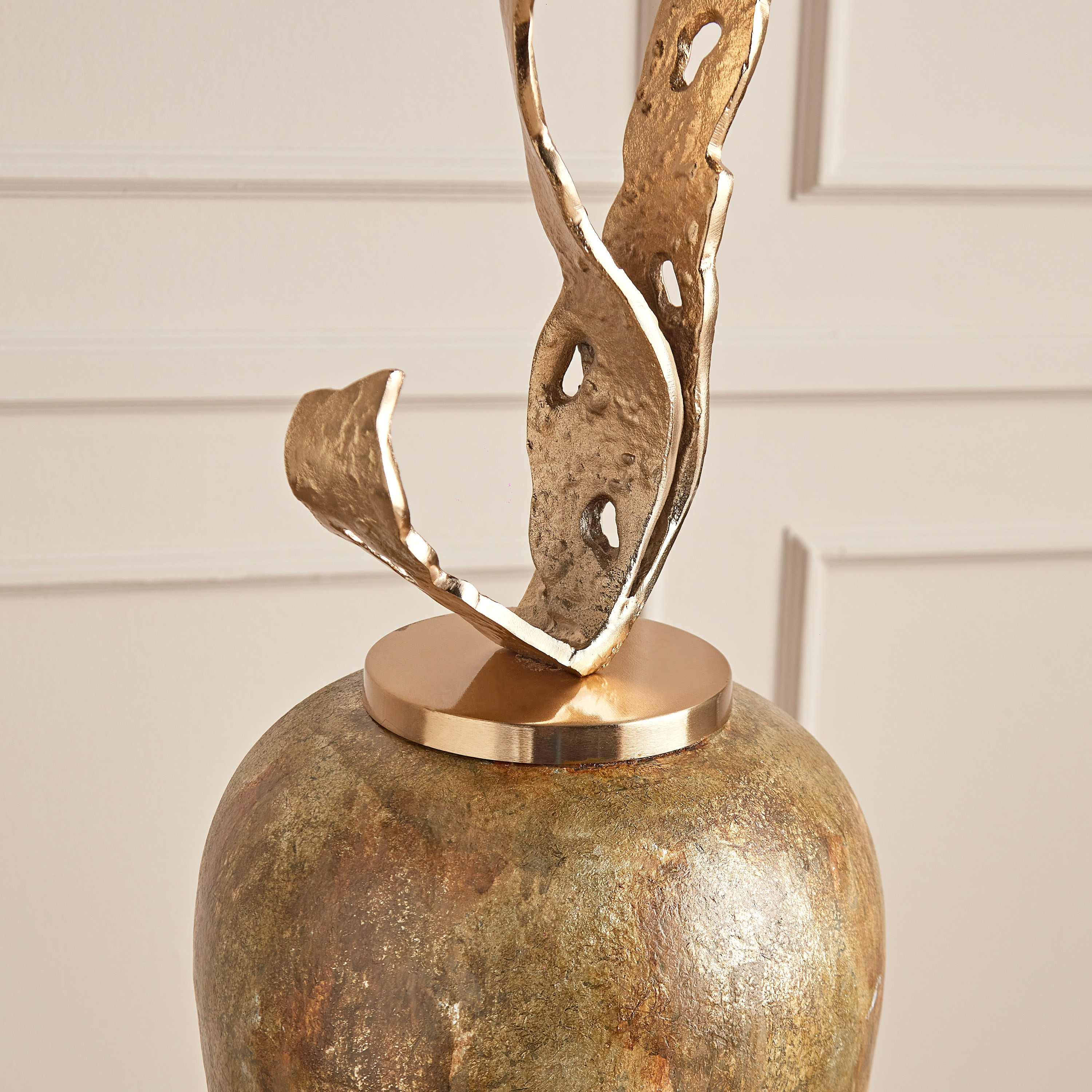 مزهرية معدنية - فينتاج - 131 سم-household-decor-vasesandbowls-image-2
