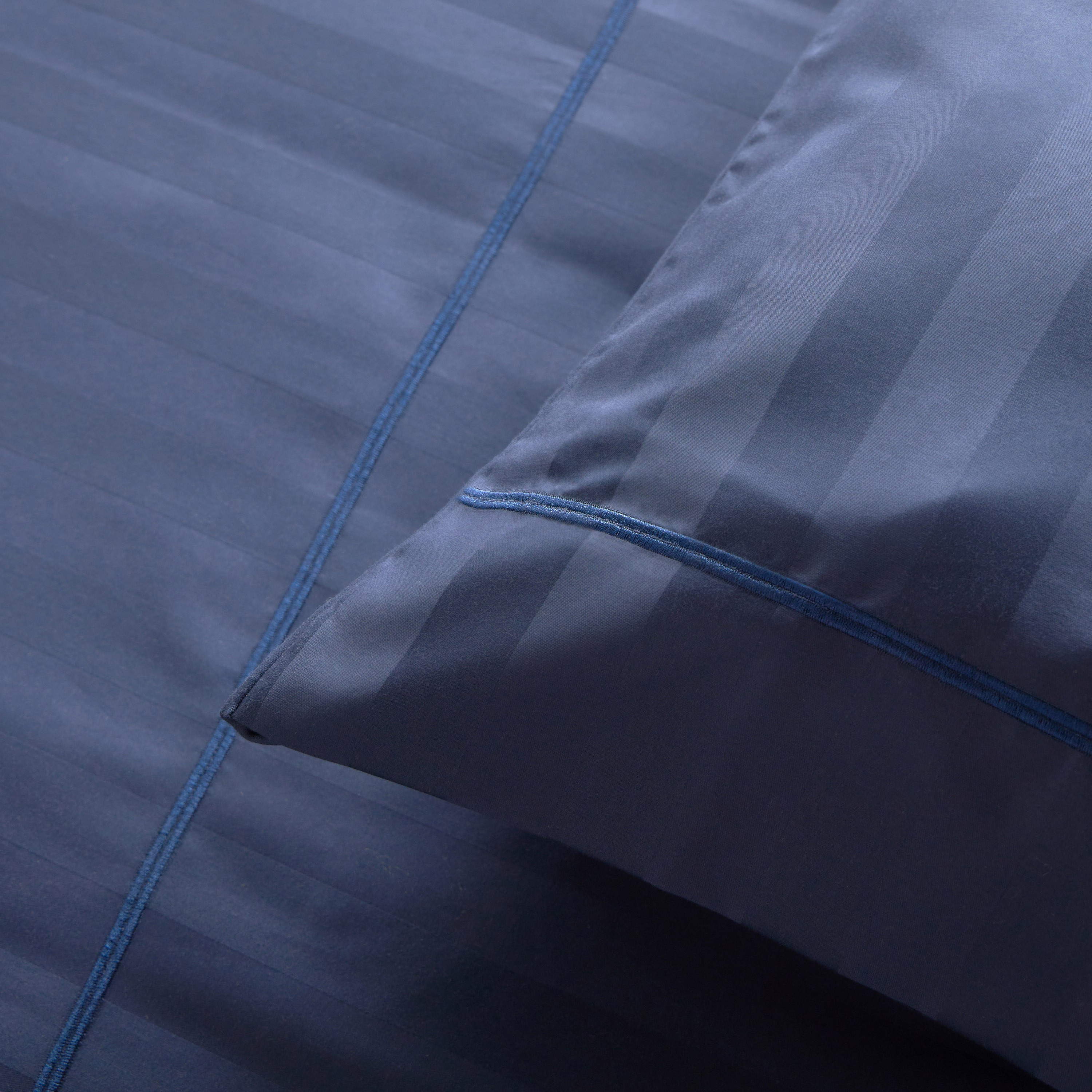 Satin Stripe Pima Cotton Sateen 525 Thread Count 3-Piece Queen Duvet Cover Set - 200x200 cm-household-bedding-duvetandcovers-duvetcovers-image-3
