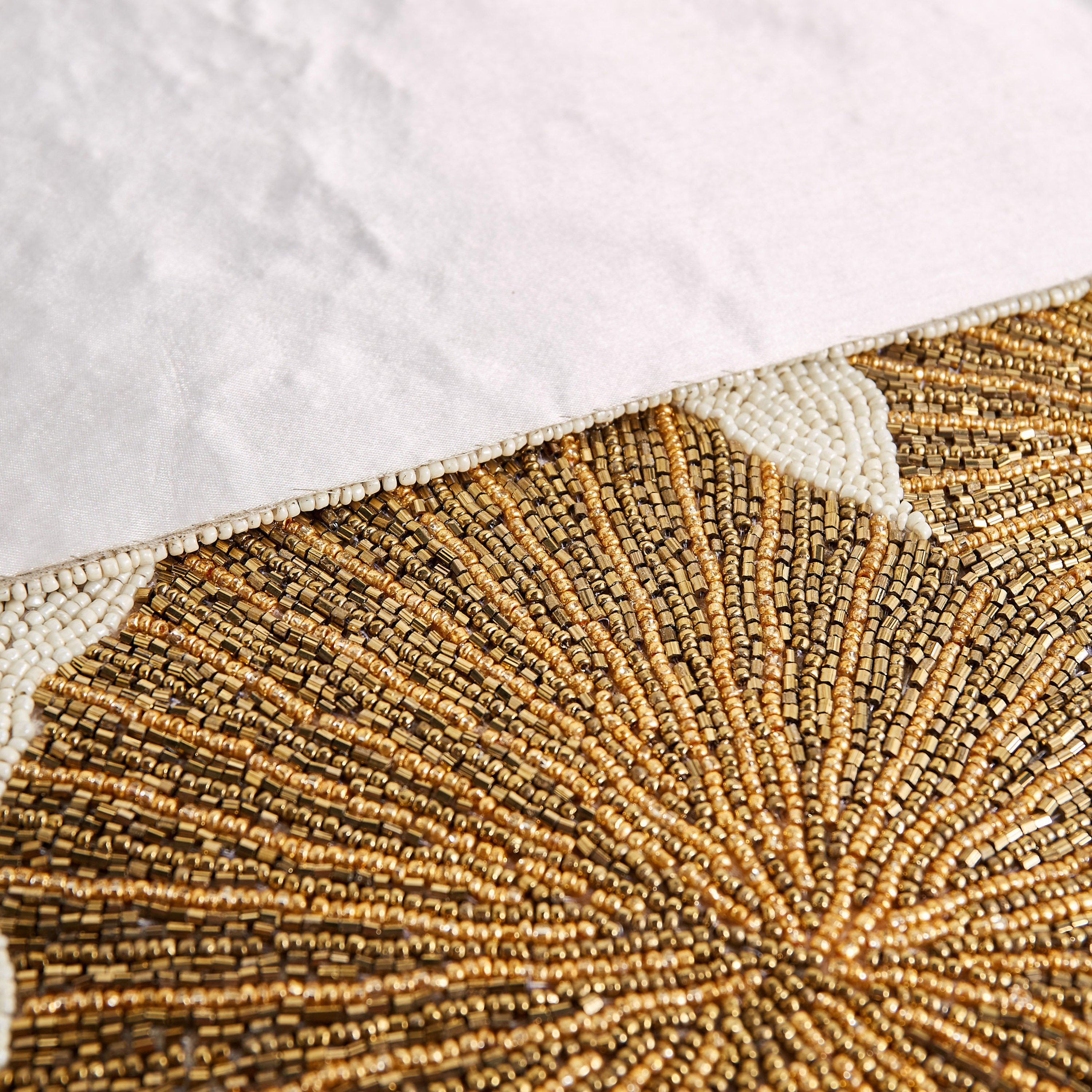 Starburst Beaded Table Runner - 91x33 cm-household-dining-tablelinen-runnersandtablecovers-image-3
