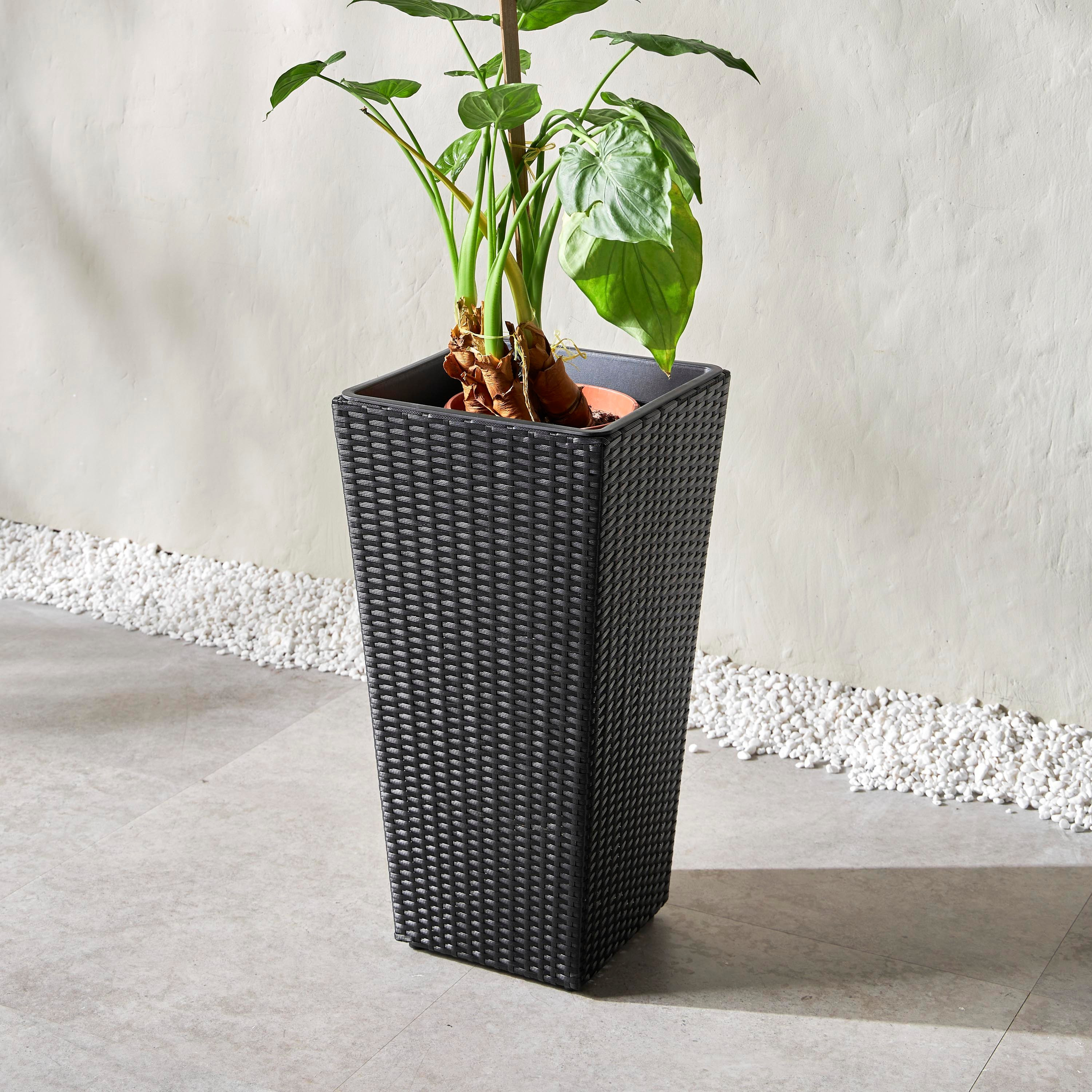 Alfresco Planter - 70 cm-household-gardenandoutdoor-potsandplanters-planters-image-1