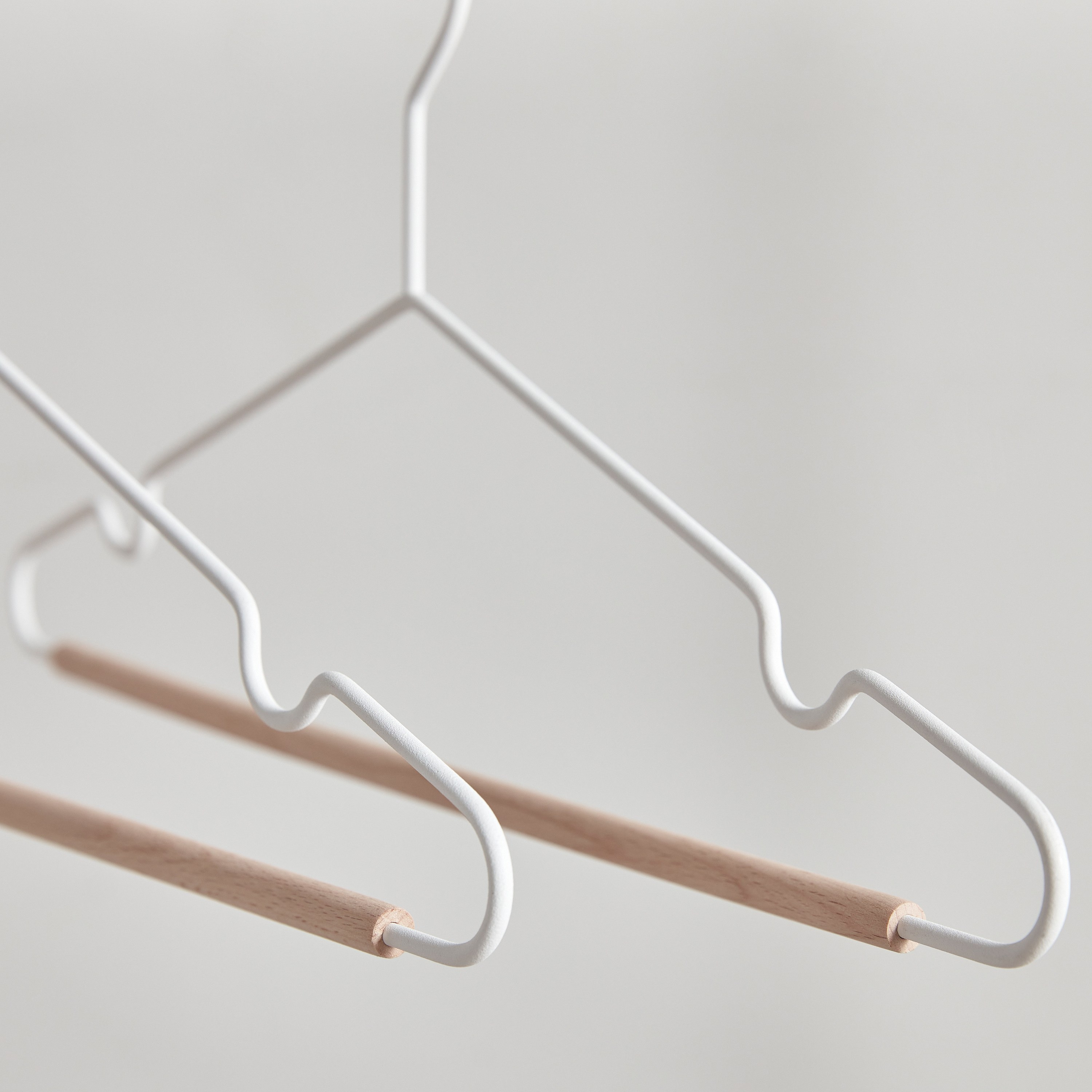 Dulce Clothes Hanger - Set of 5-household-storage-closetstorage-hangers-image-2