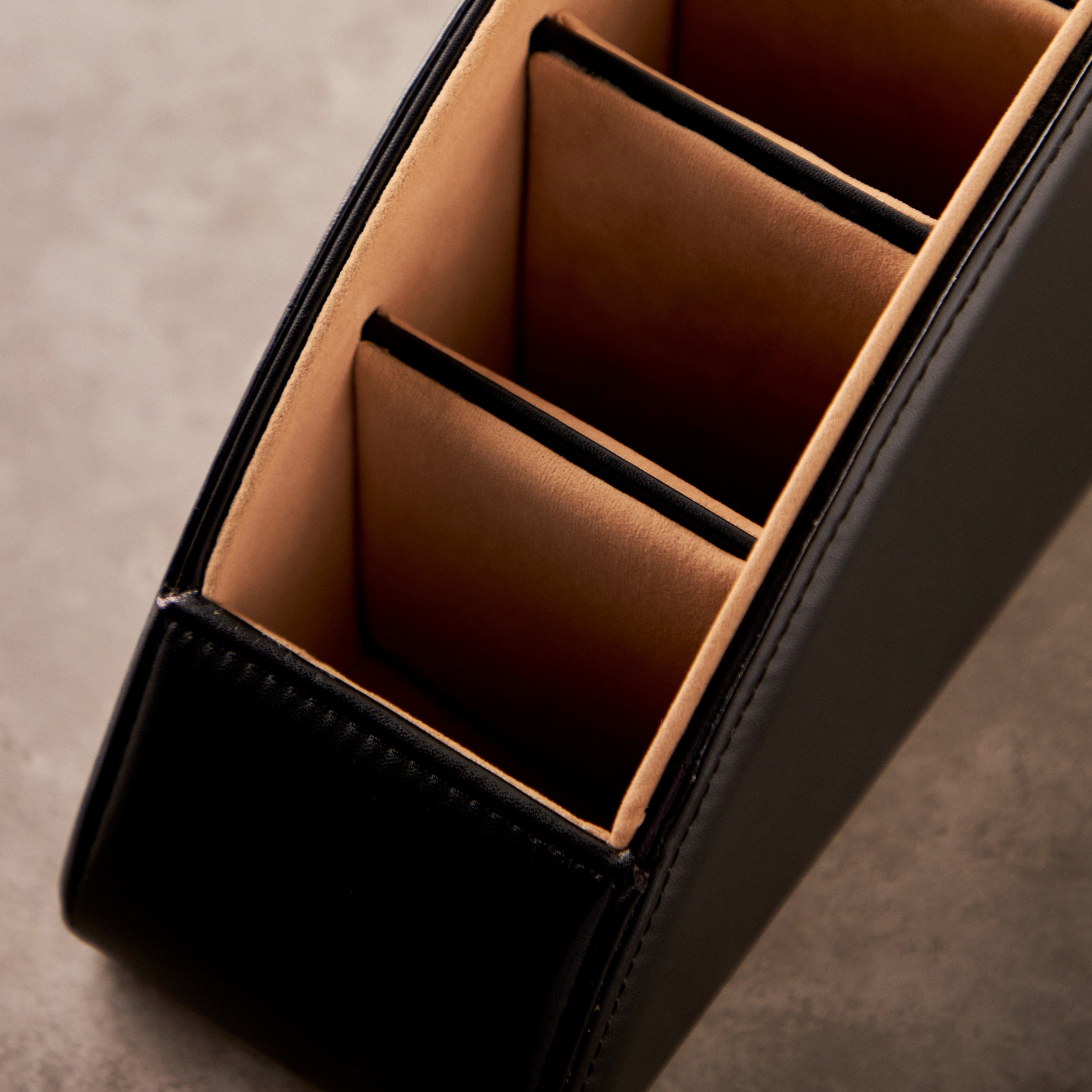 Louis Remote Control Holder-household-storage-storagesolutions-mediastorage-image-3