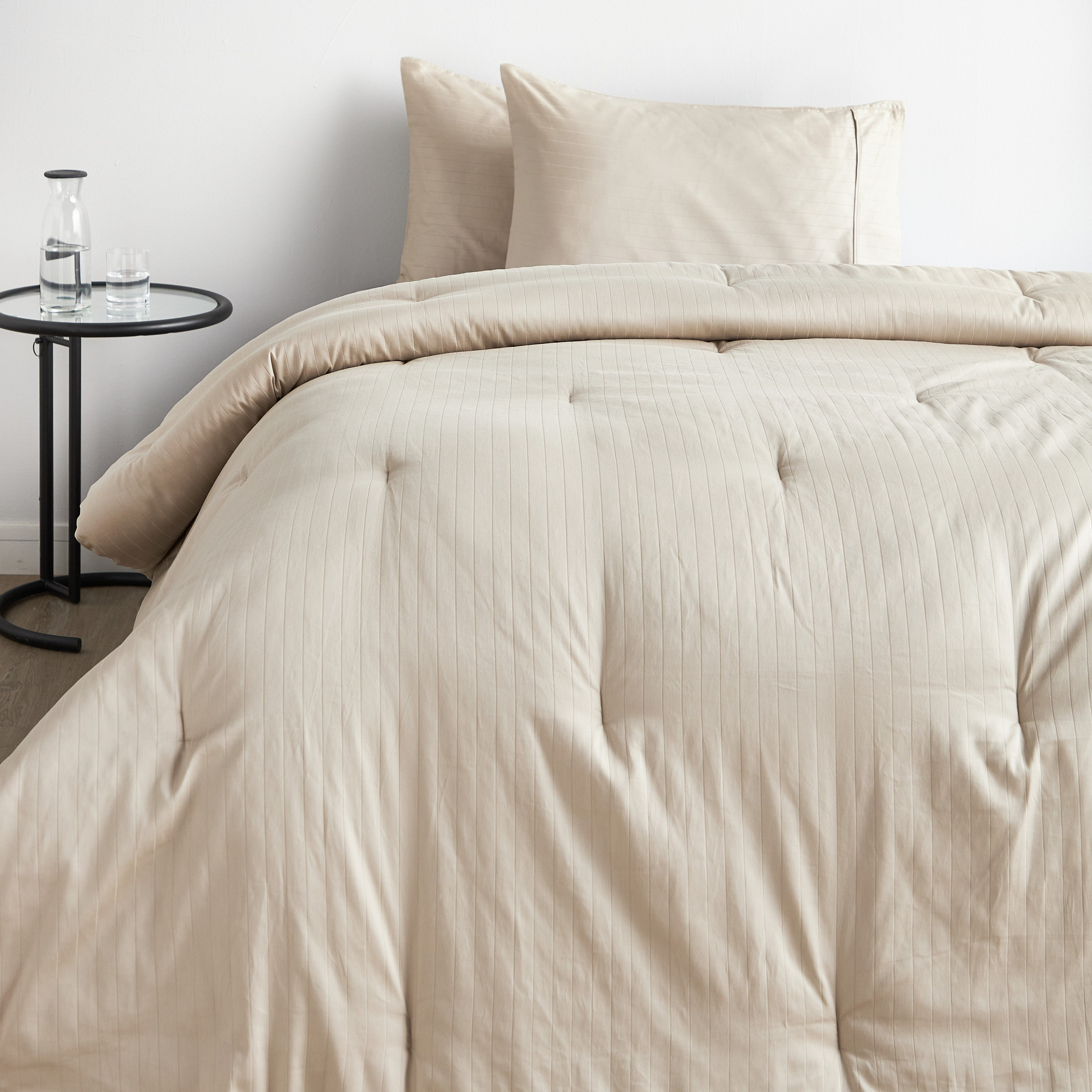 Hampton Cotton Sateen Jacquard 220 Thread Count 3-Piece Full Comforter Set - 160x240 cm-household-bedding-comfortersandbedspreads-comforters-image-2
