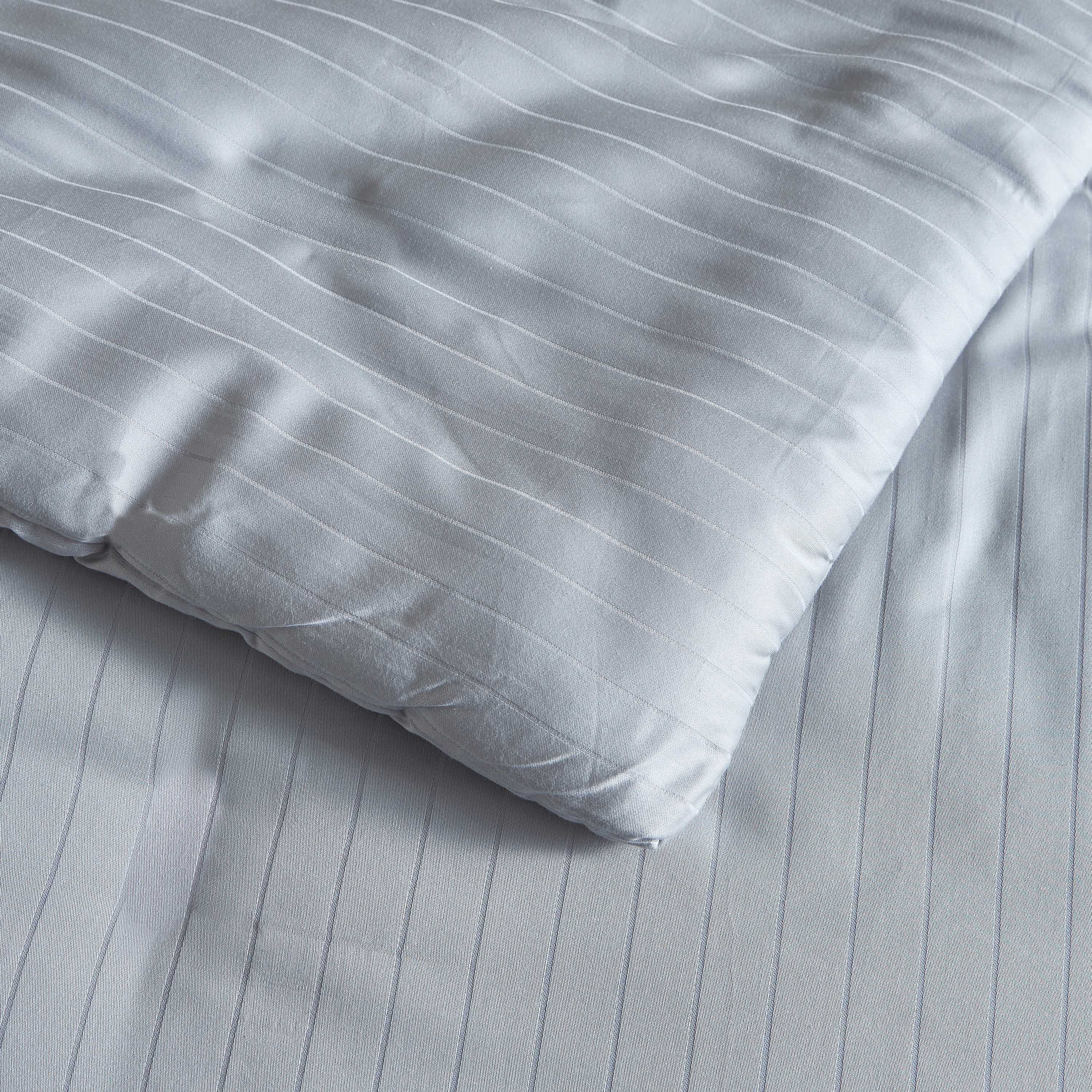 Hampton Cotton Sateen Jacquard 220 Thread Count 3-Piece Super King Comforter Set - 250x260 cm-household-bedding-comfortersandbedspreads-comforters-image-4